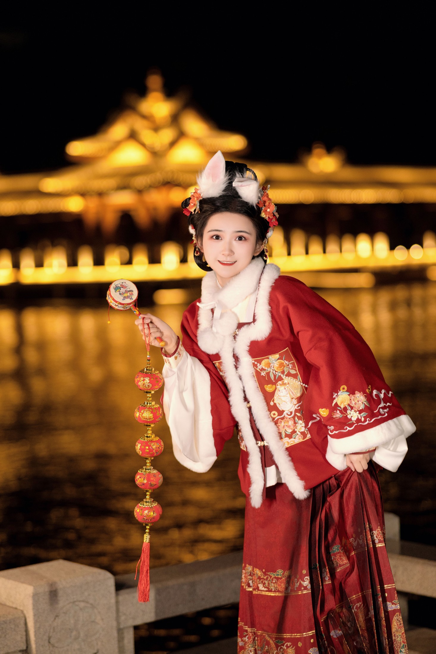 蛋糕的蛋蛋 – 《新年快乐》[22P]