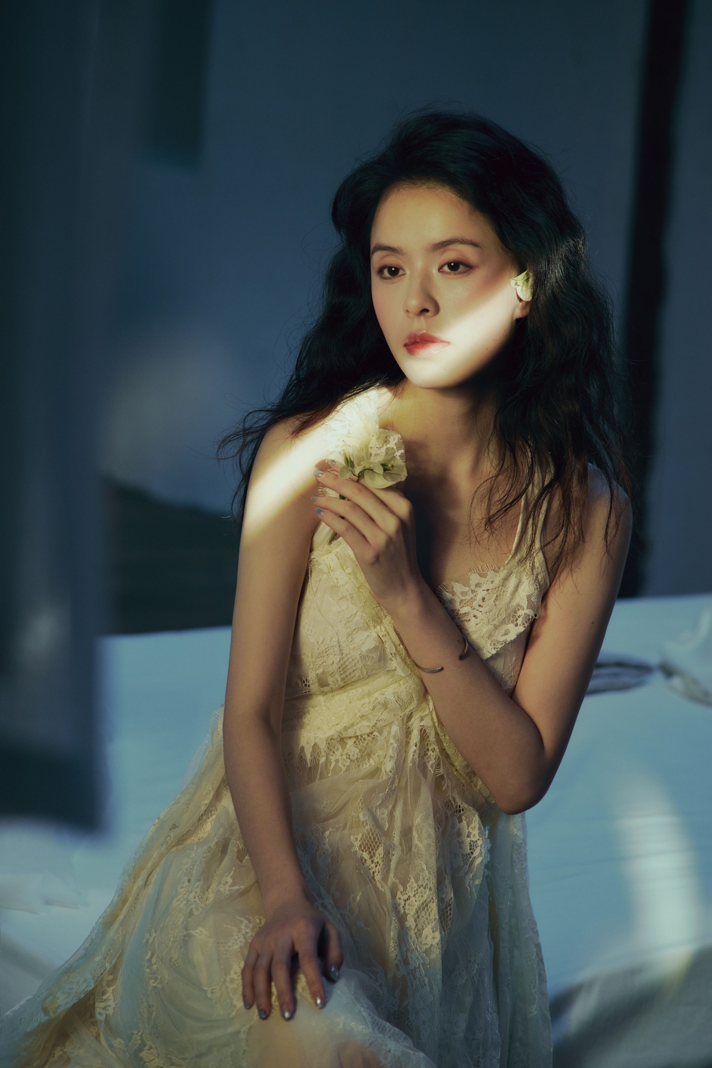 小羊 – 《她的余晖落满地》[25P]