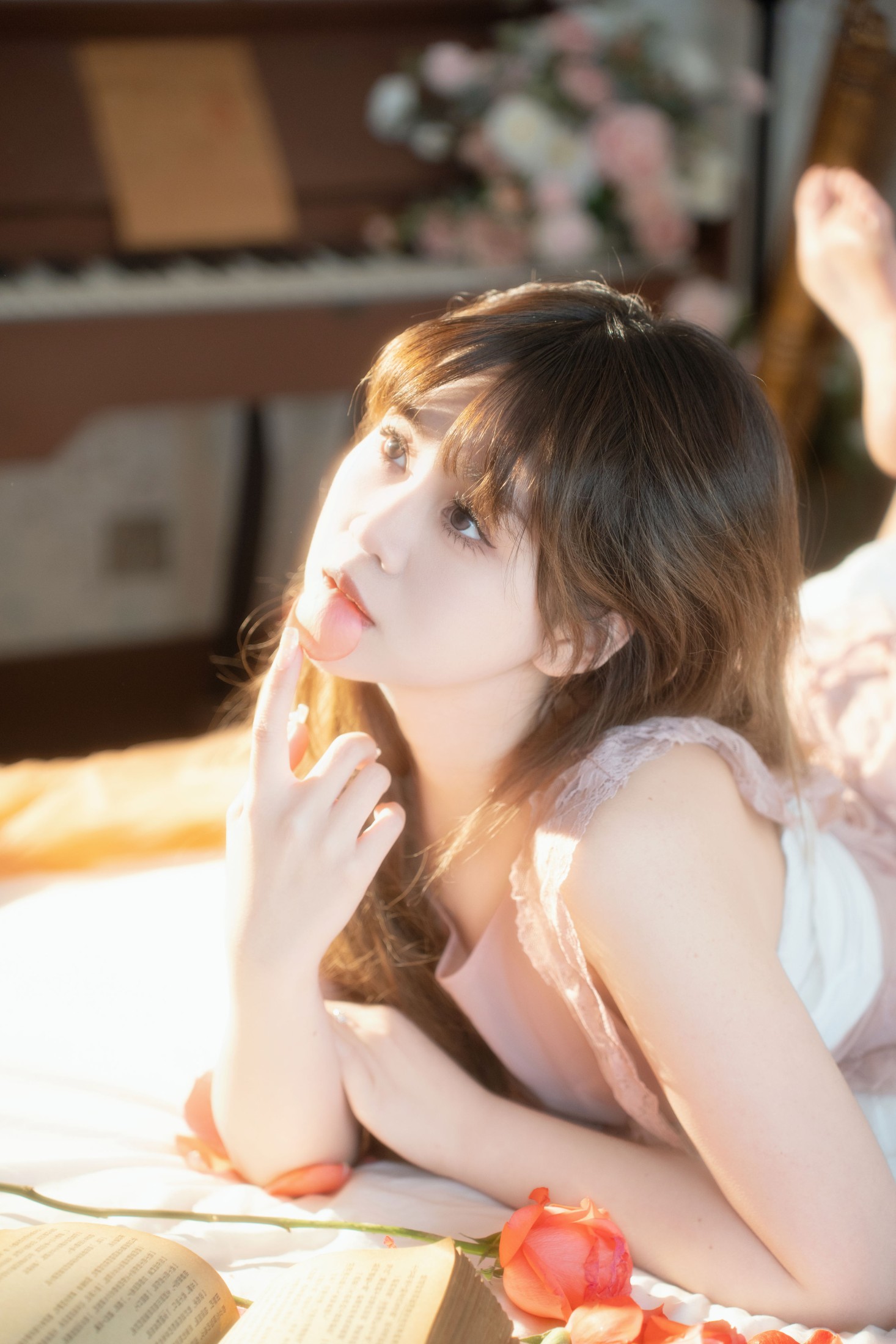 泡芙小方 – 《光影之间》[25P]