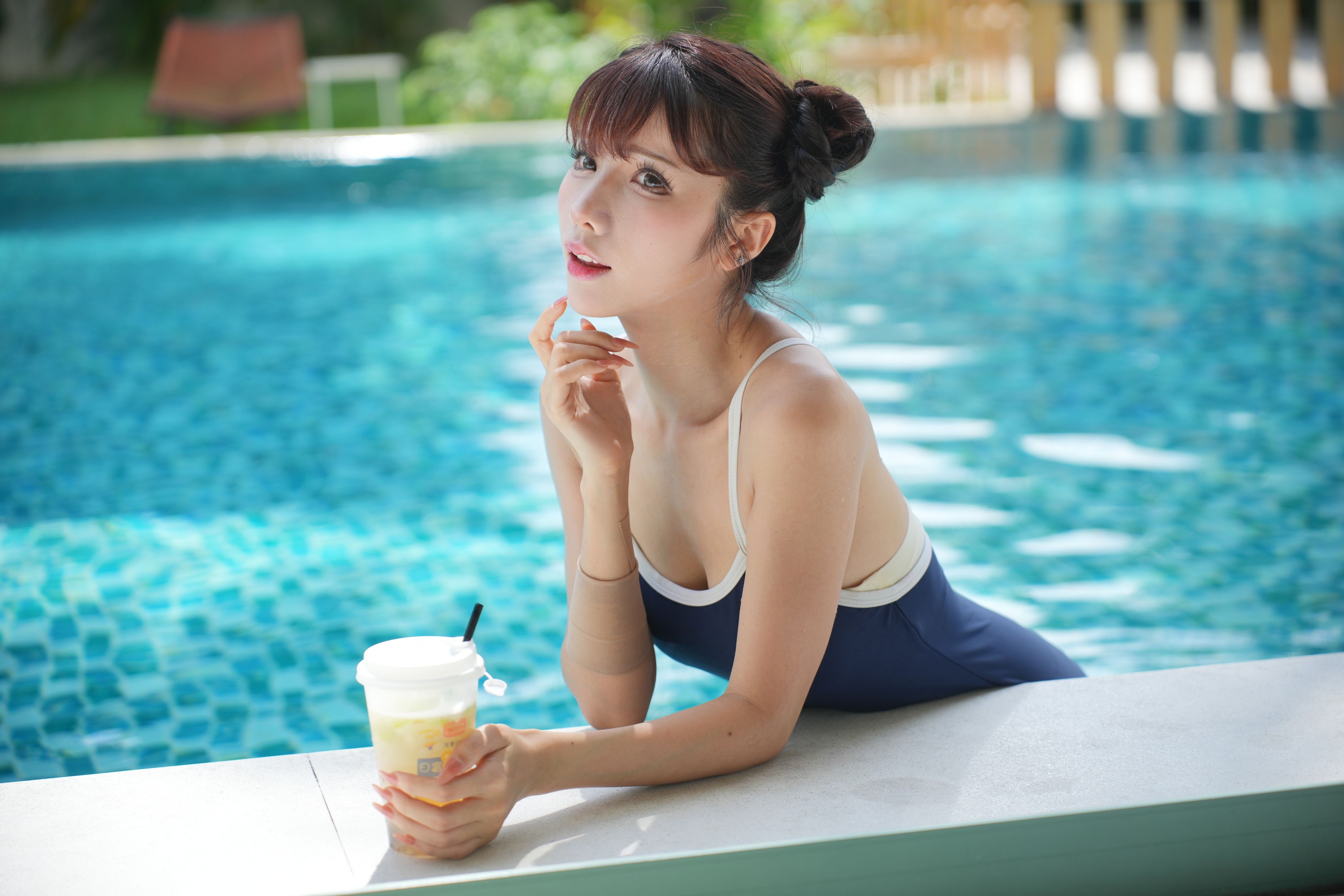 小娜比 – 《泳池死库水》[31P]