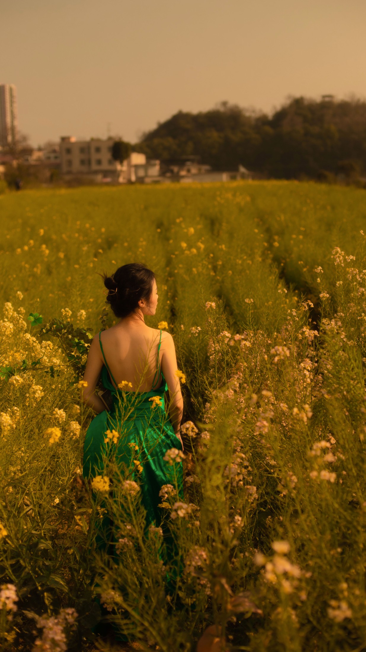 一 – 《肆意的春在蔓延》[29P]