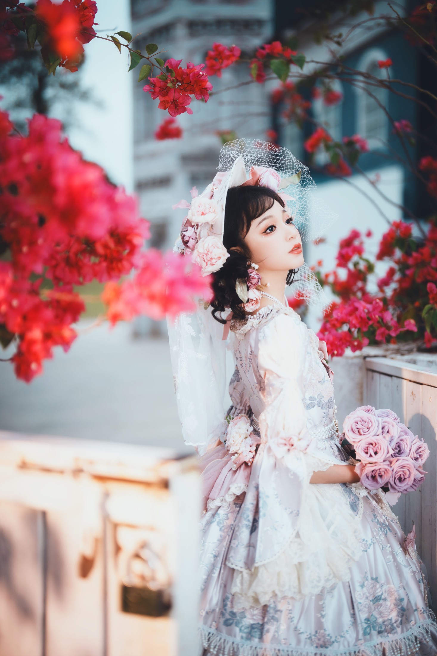 Disexi思宁 – 《艳红色的浪漫》[33P]