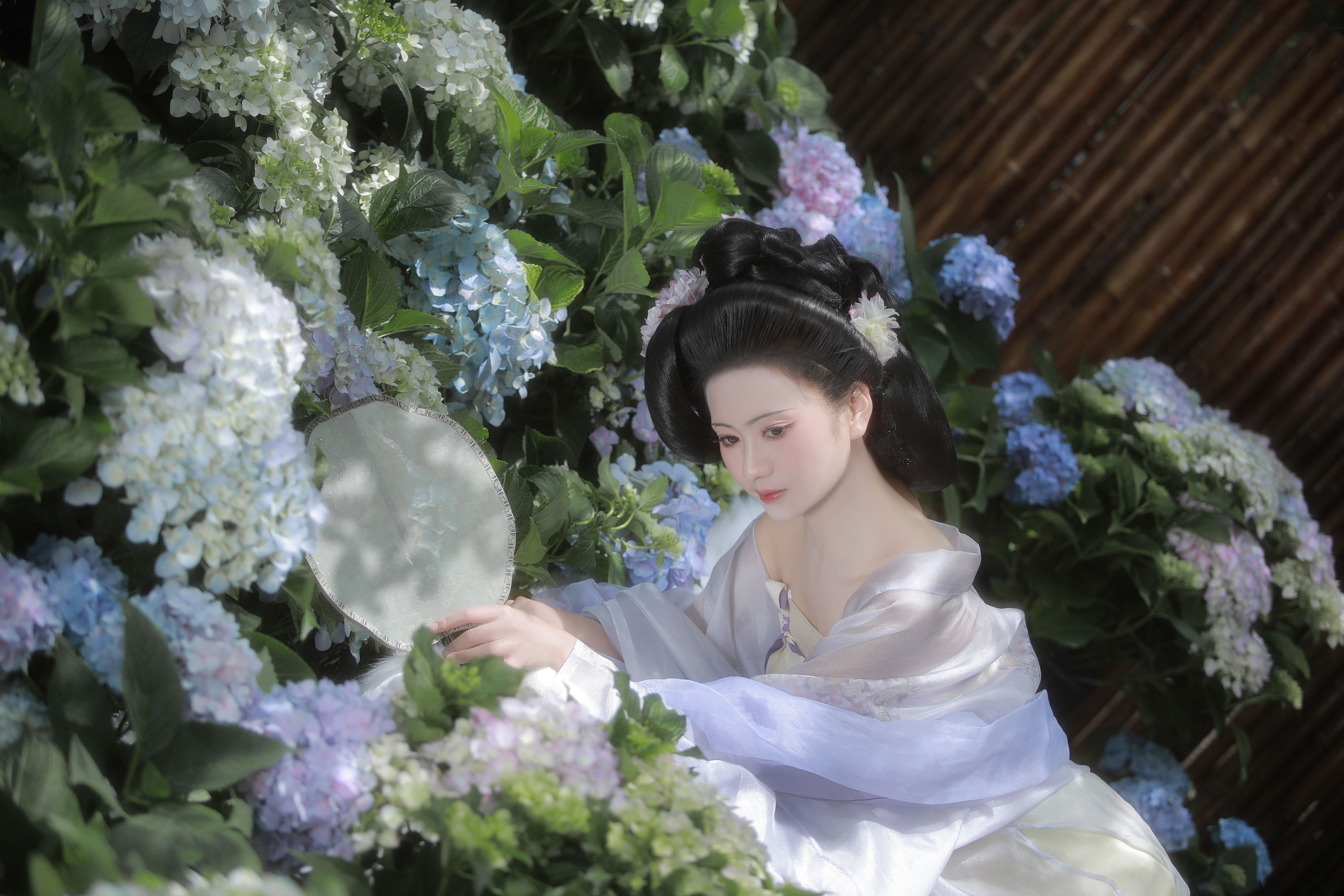 瑜瑾 – 《风有约，花不误》[22P]