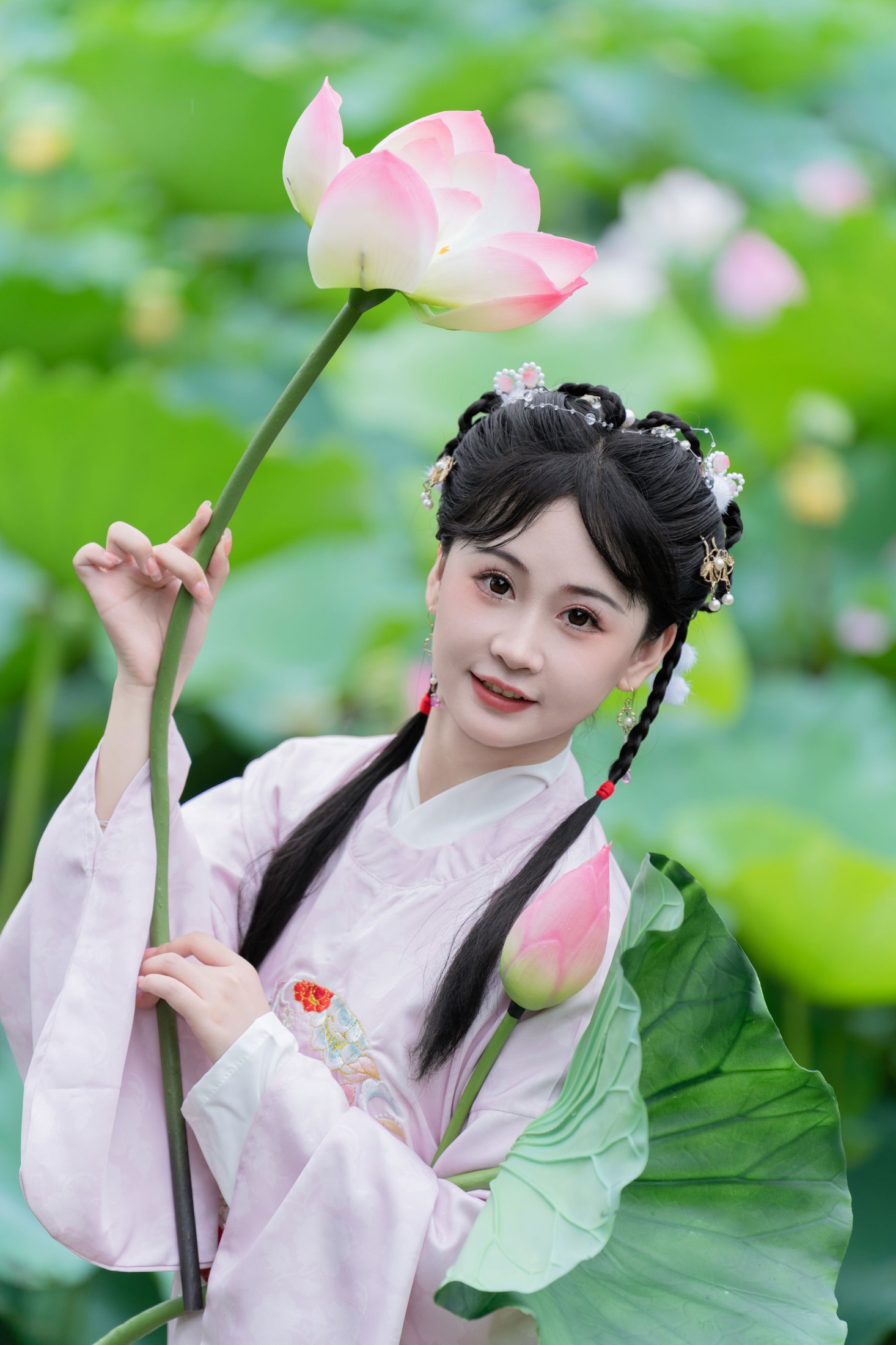 湫一只岁岁 – 《荷花的夏天》[22P]