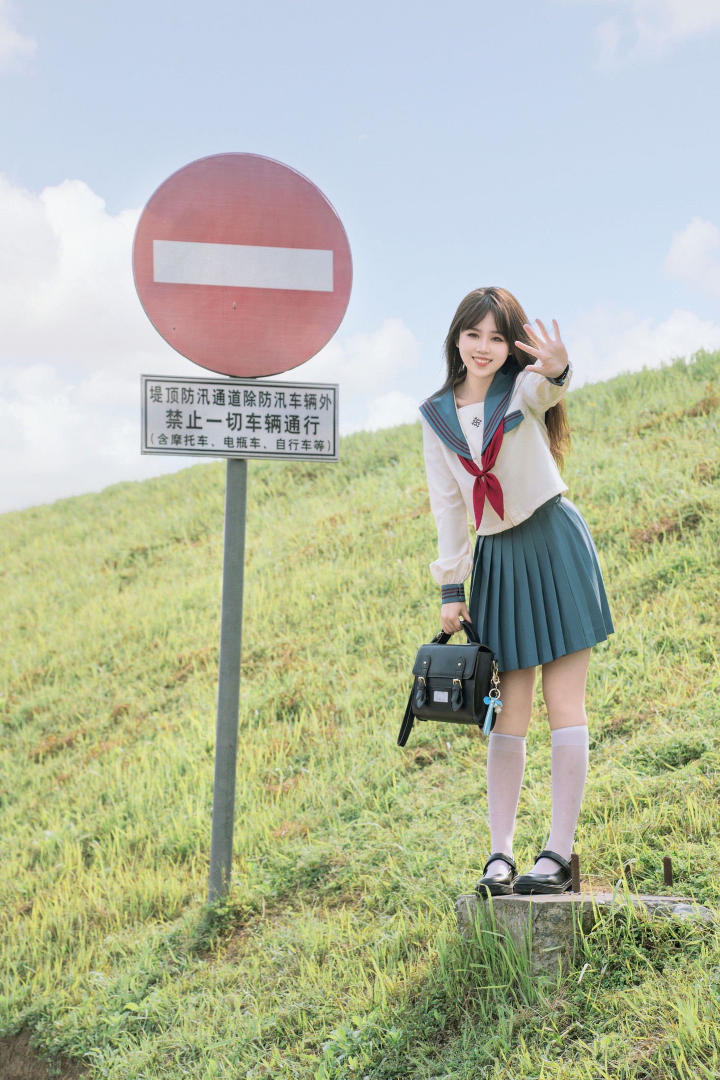 泡芙小方 – 《蓝色日系少女》[22P]