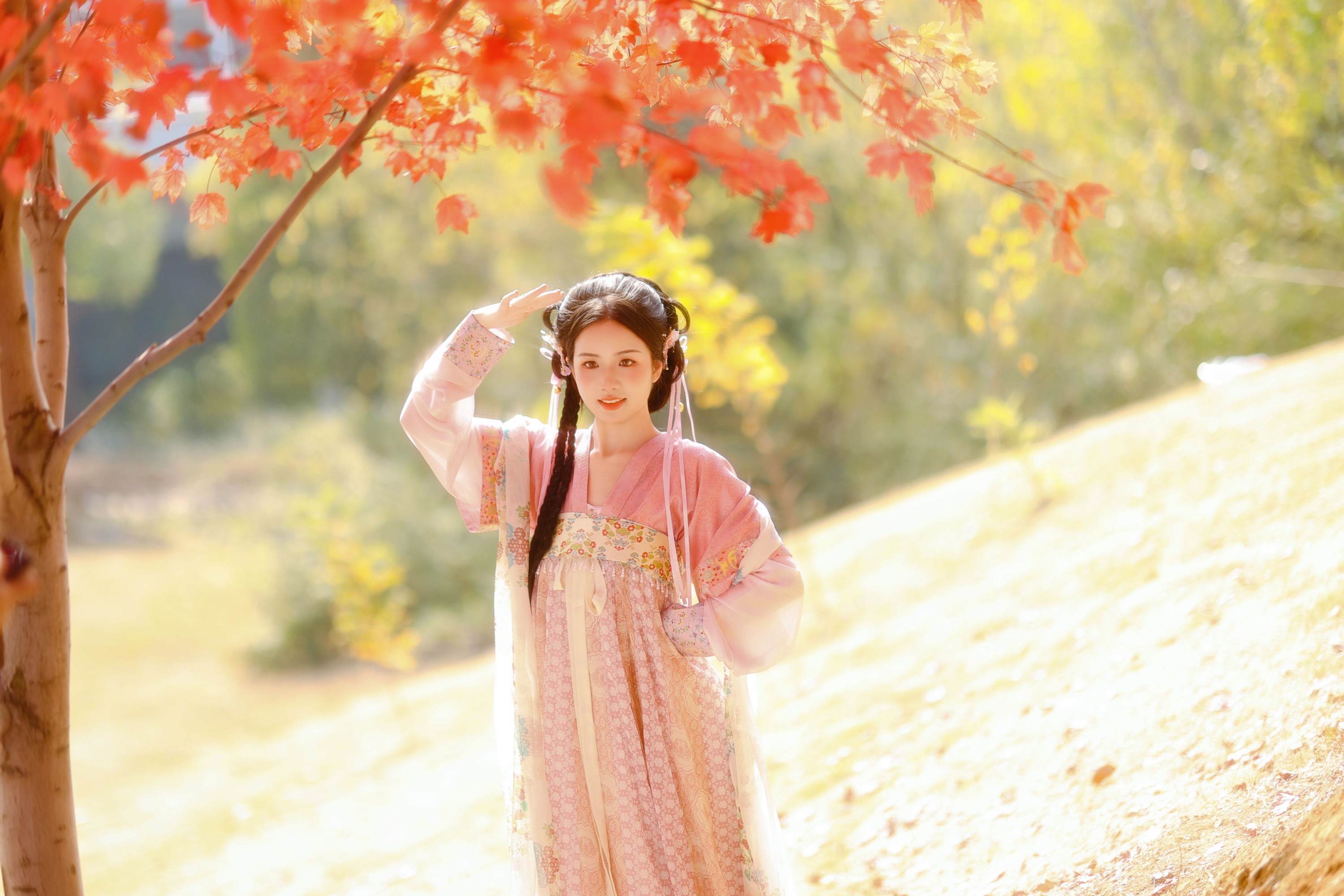 小杜同学 – 《枫叶少女》[26P]