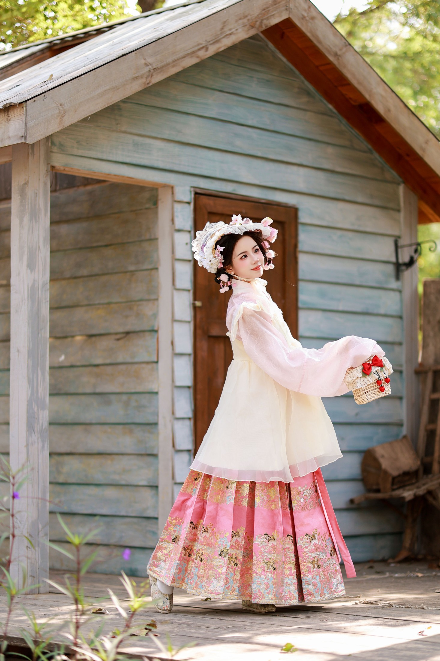 小杜同学 – 《草莓甜心》[22P]