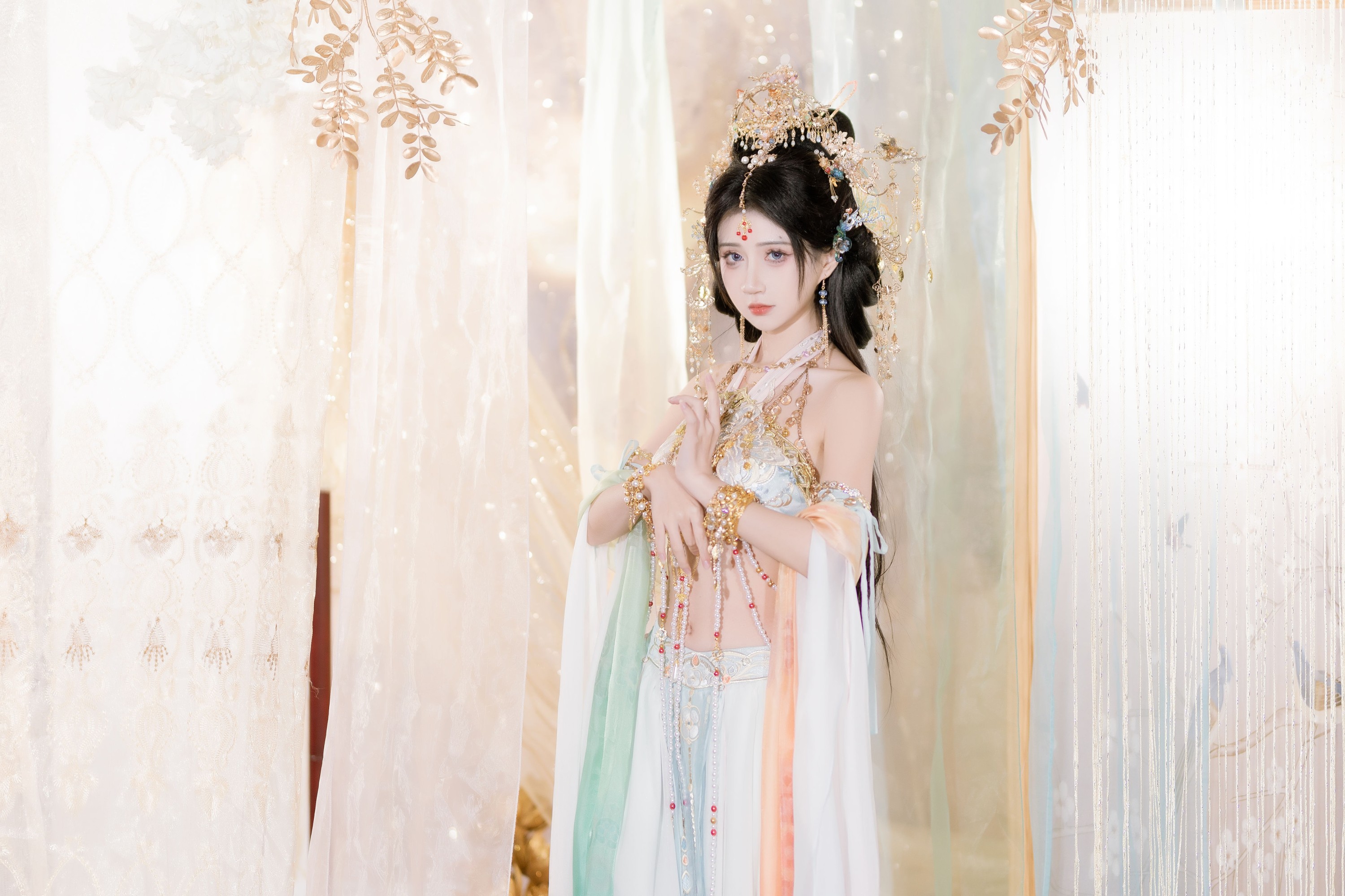 绮罗生的小苏苏 – 《飞天》[25P]