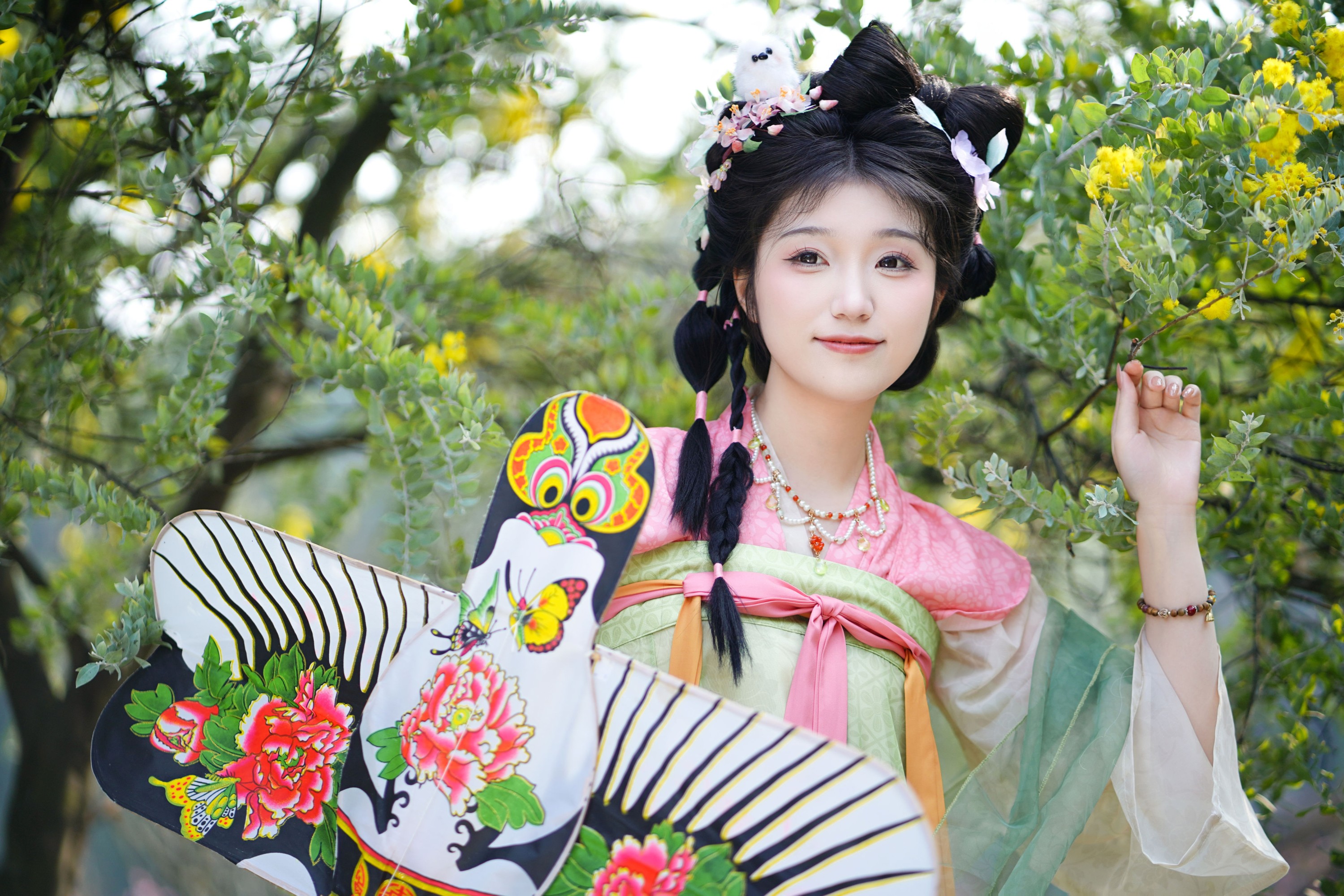 梓榆喝点甜的呀 – 《合欢花开》[22P] 插图1