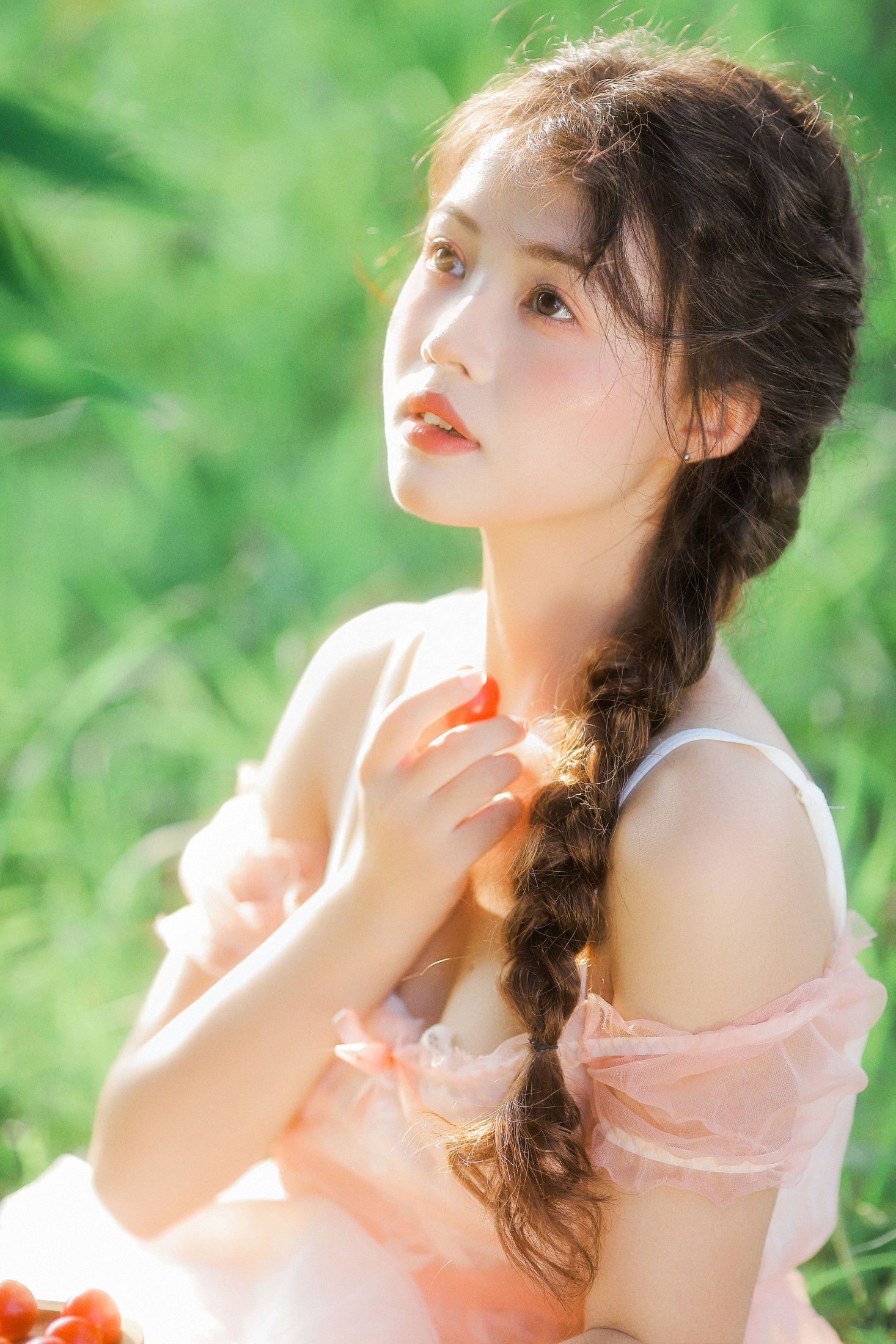 – 《红果絮语》[16P]