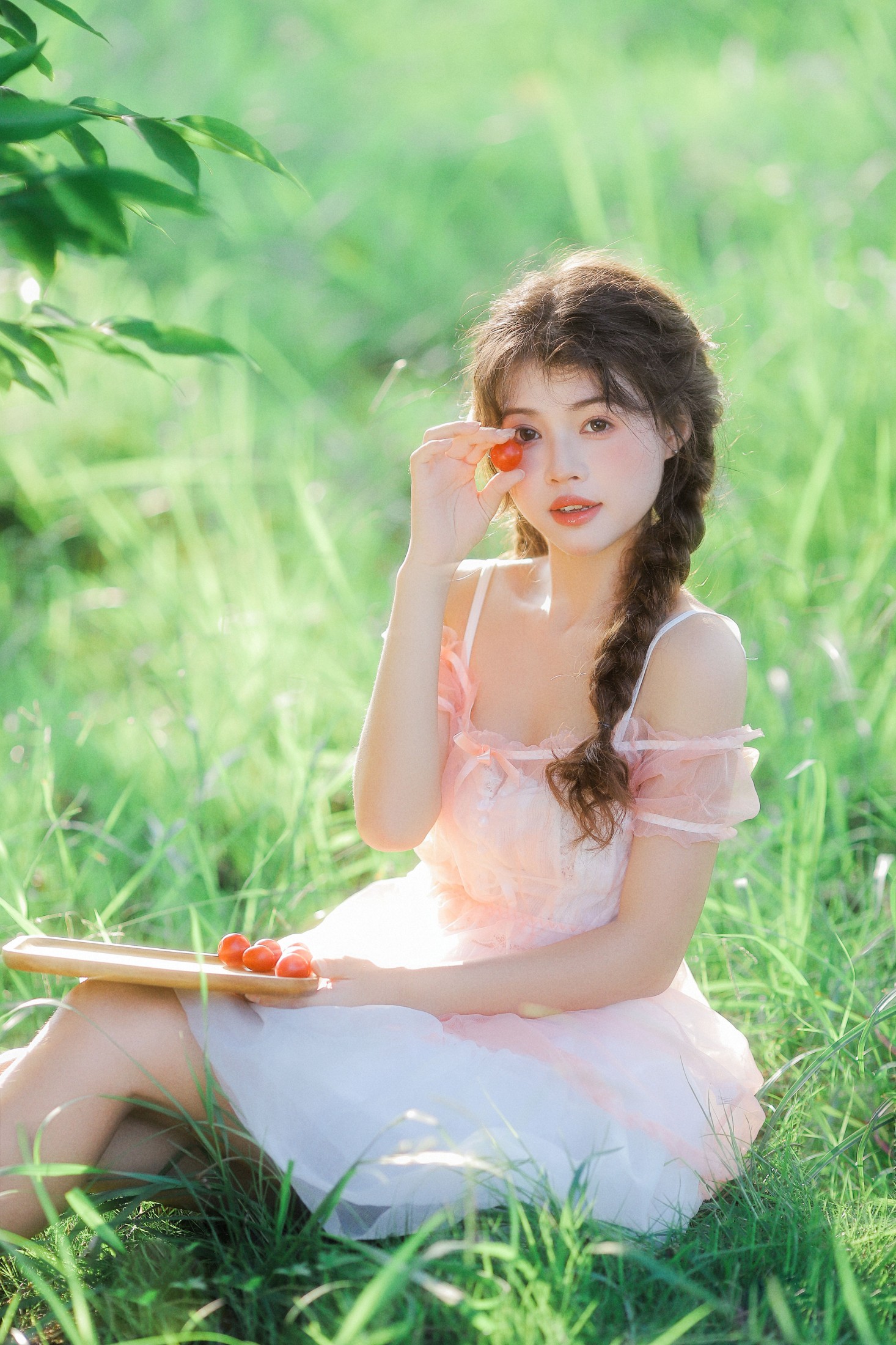 – 《红果絮语》[16P]