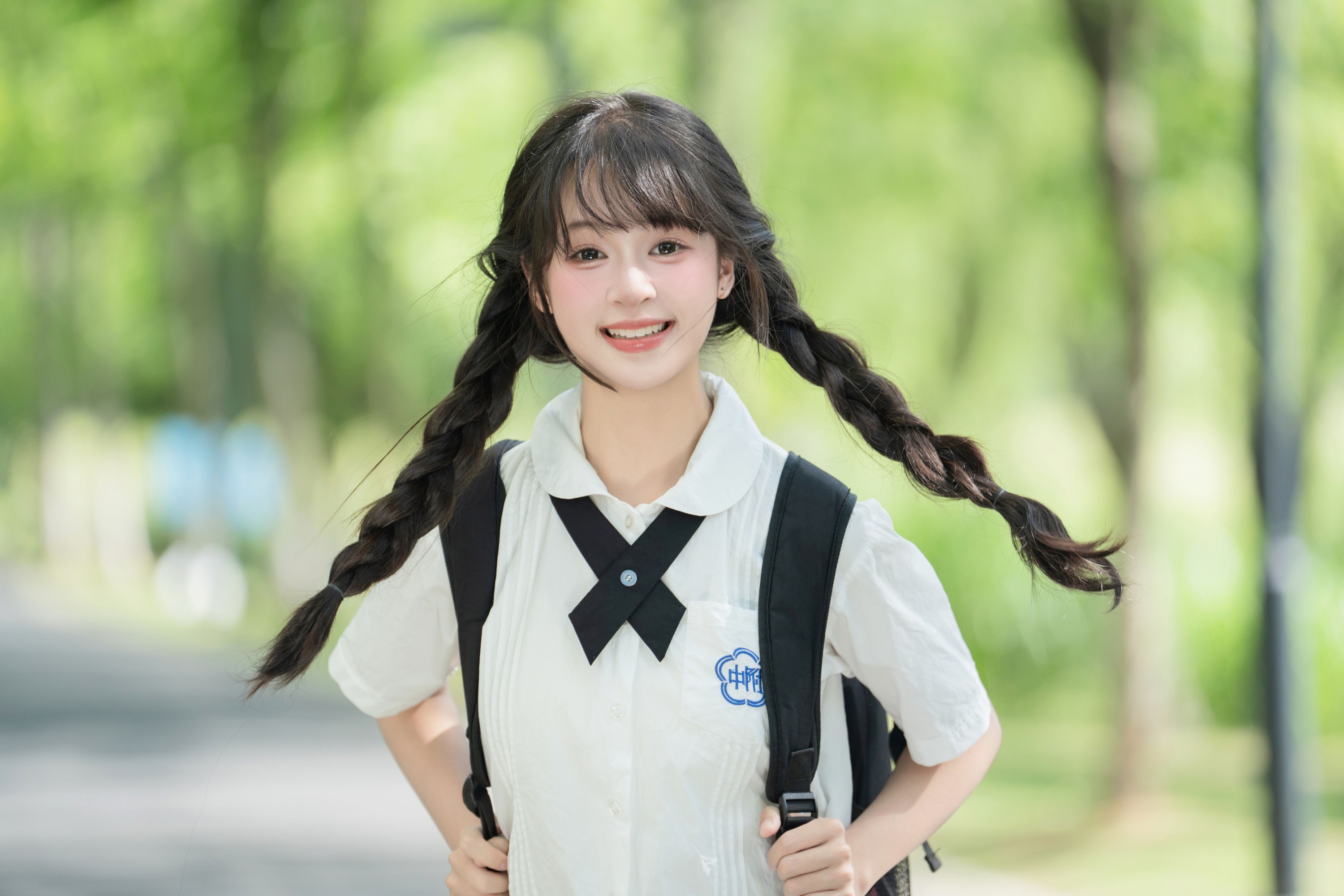 夏芋小年 – 《青春的样子》[28P]