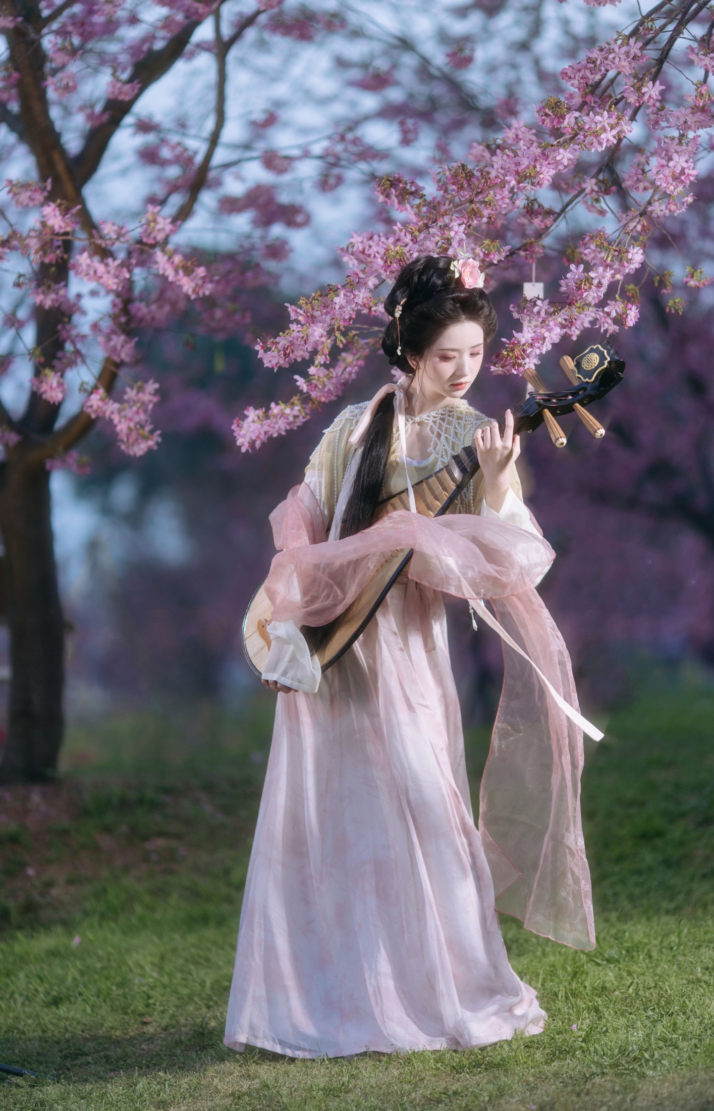 – 《春色如许》[26P]