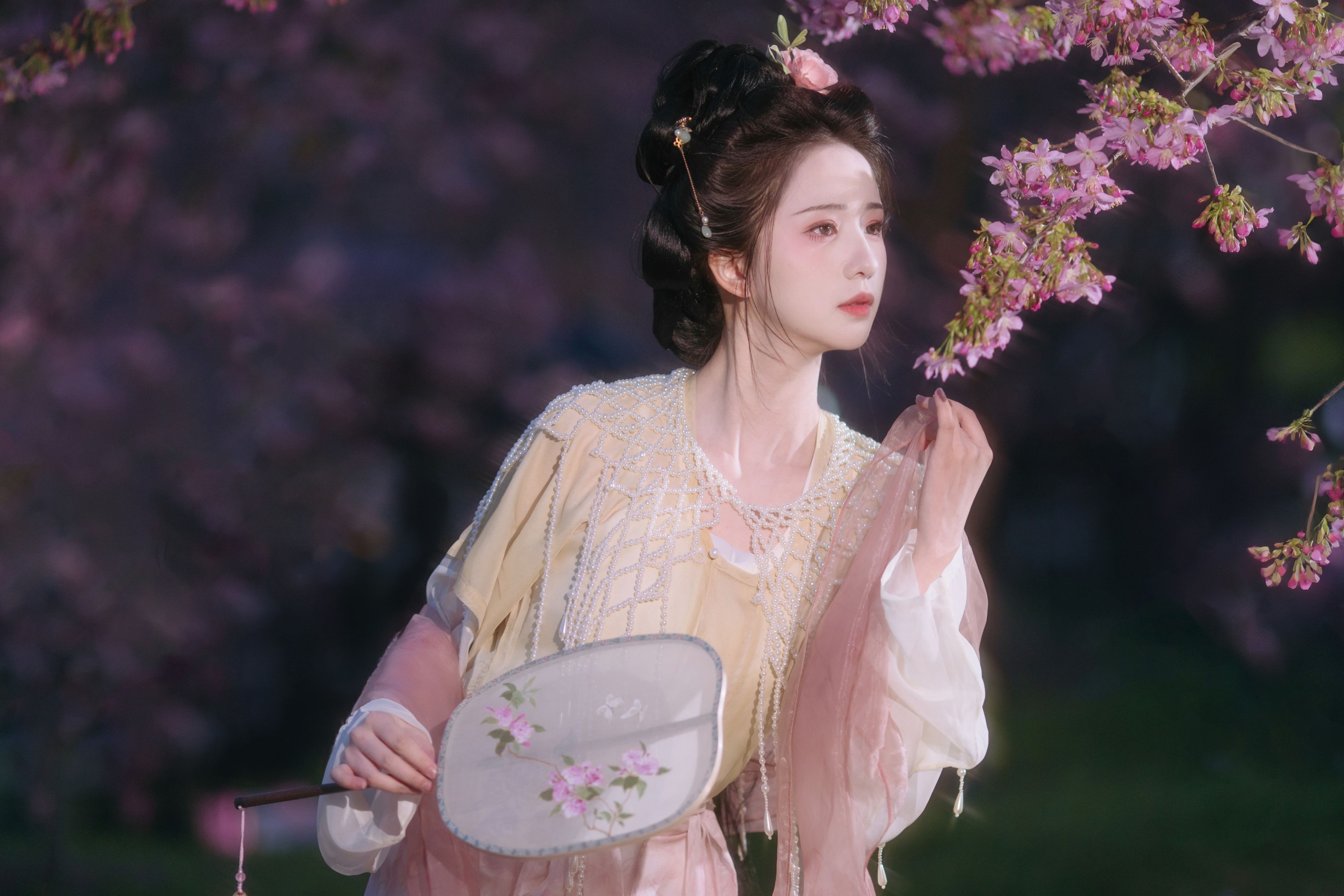 – 《春色如许》[26P]