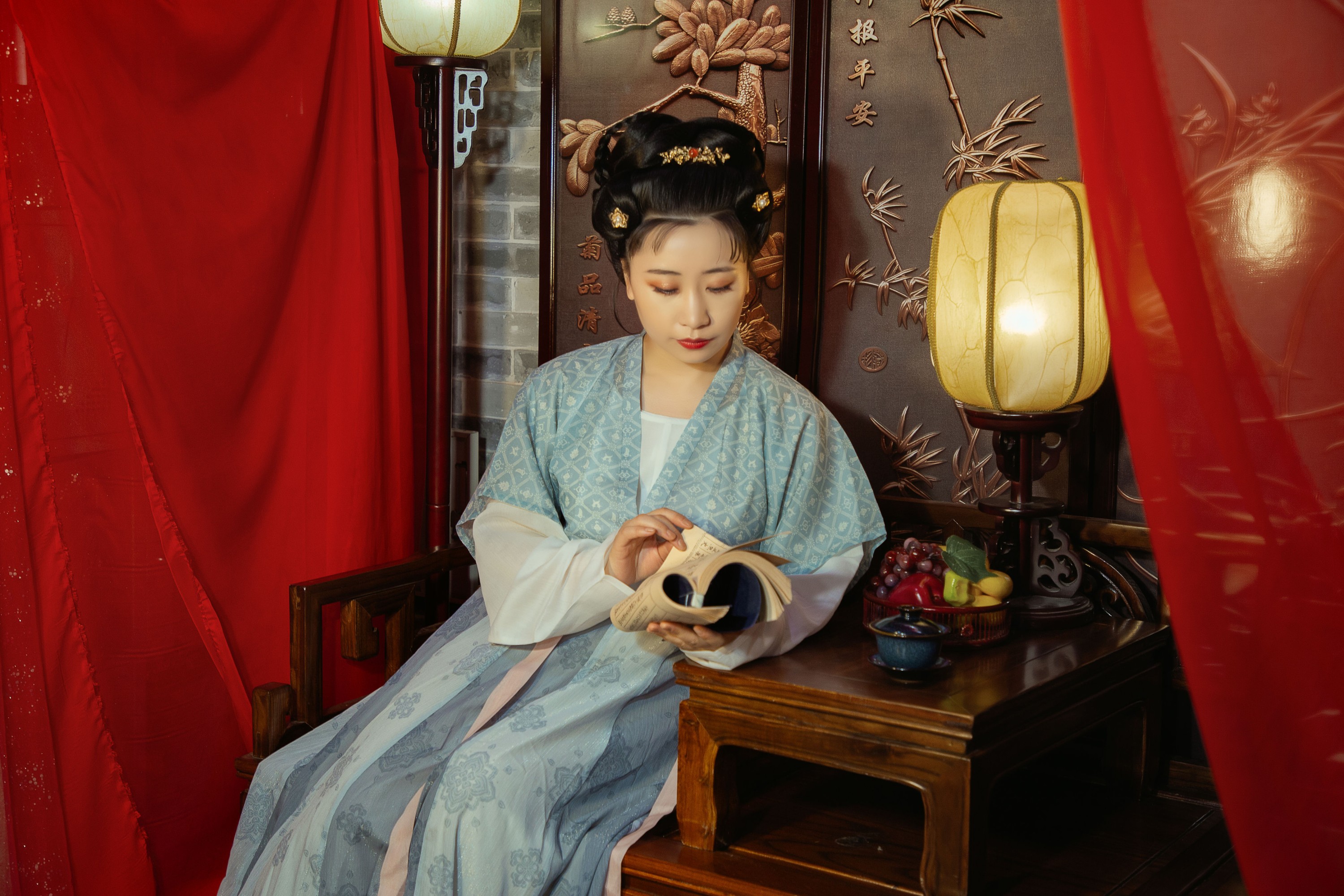 卡卡 – 《暮色》[14P] 插图1