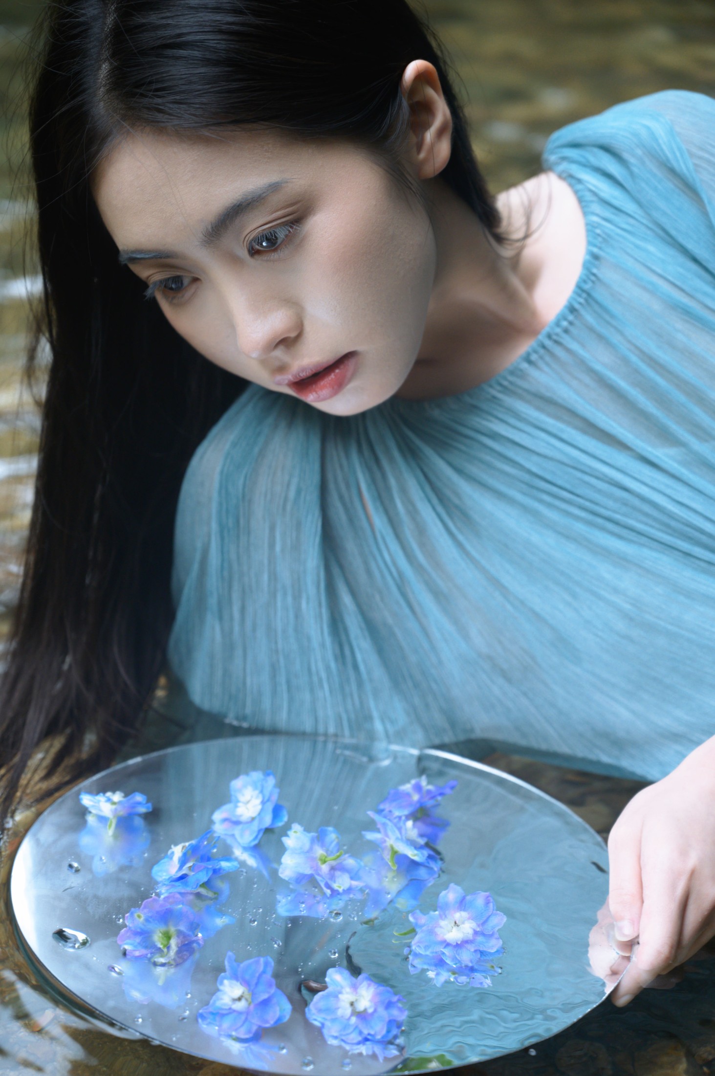 半个月亮 – 《蓝》[19P] 插图1