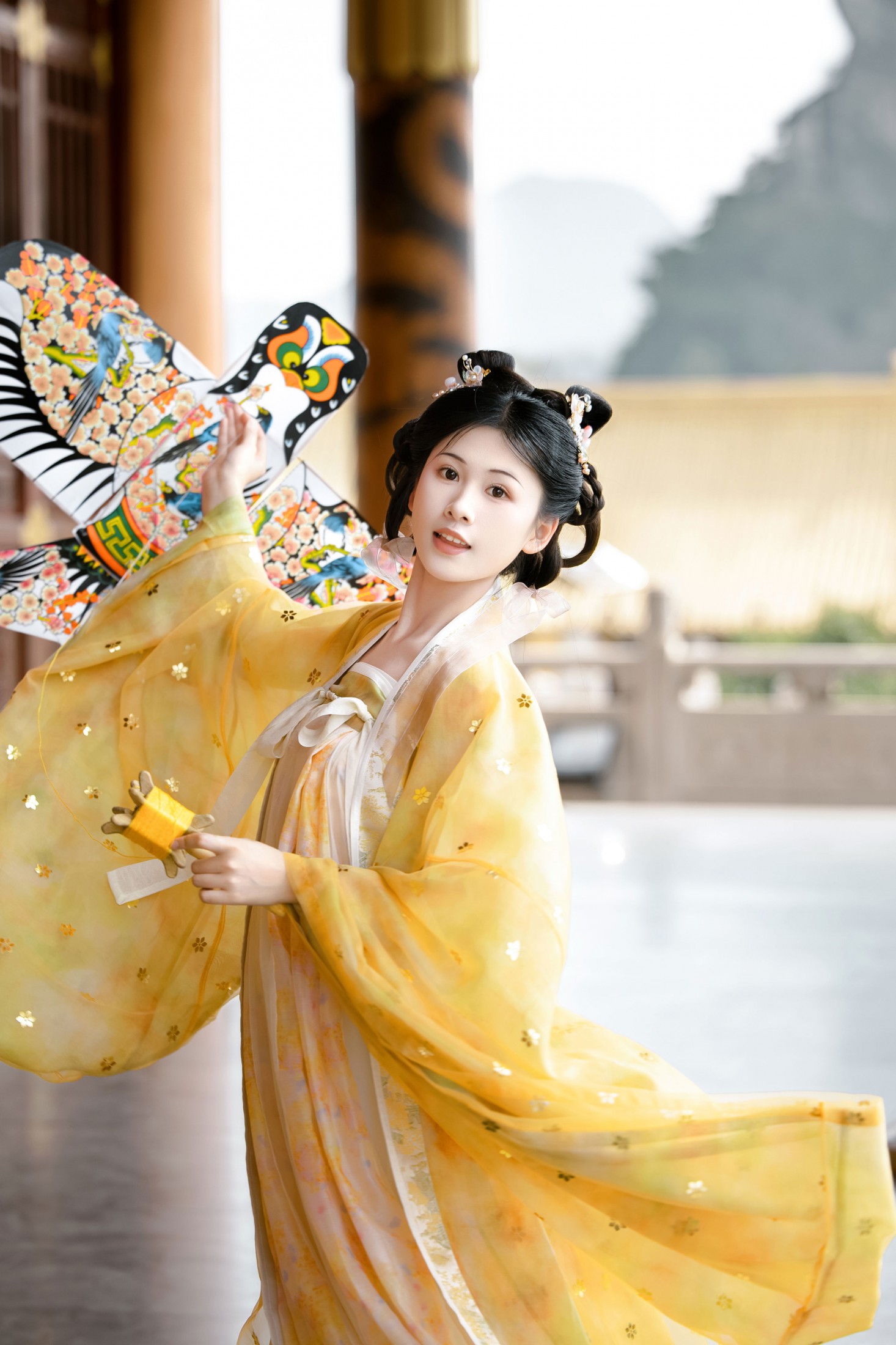 小y今天也很开心 – 《春日里的唐韵欢歌》[17P]