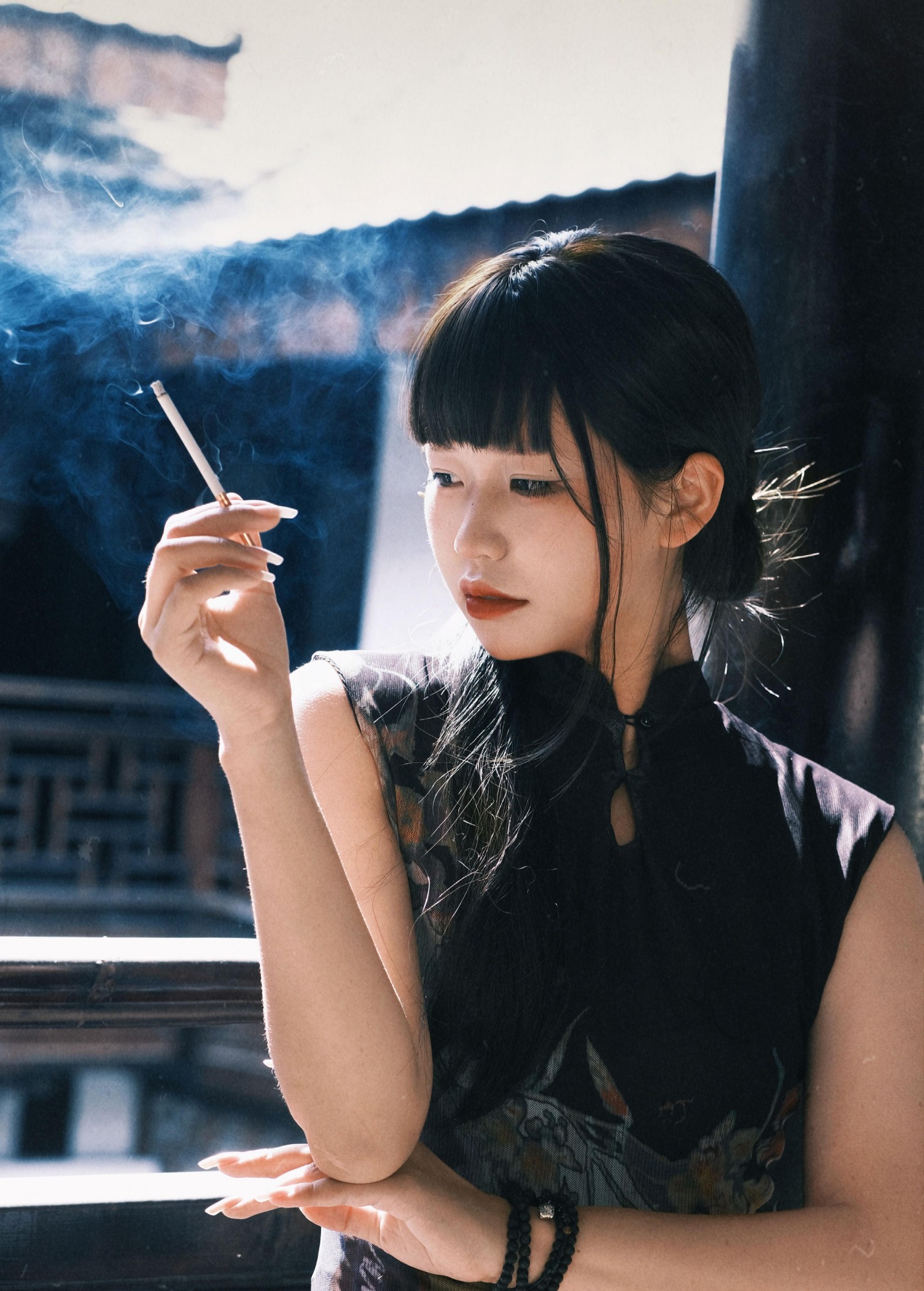 西元 – 《烟灰跌落成1930年的雪》[15P]