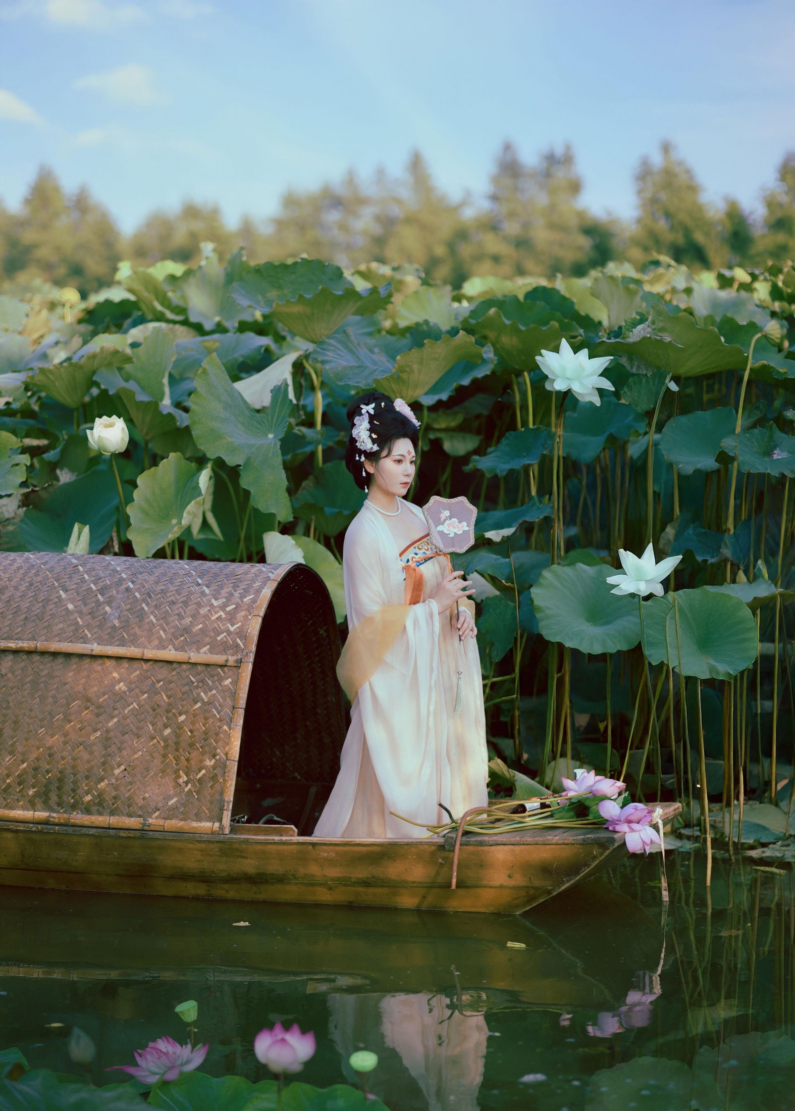 木叶宇智波菠菜 – 《雨歇荷塘》[18P]