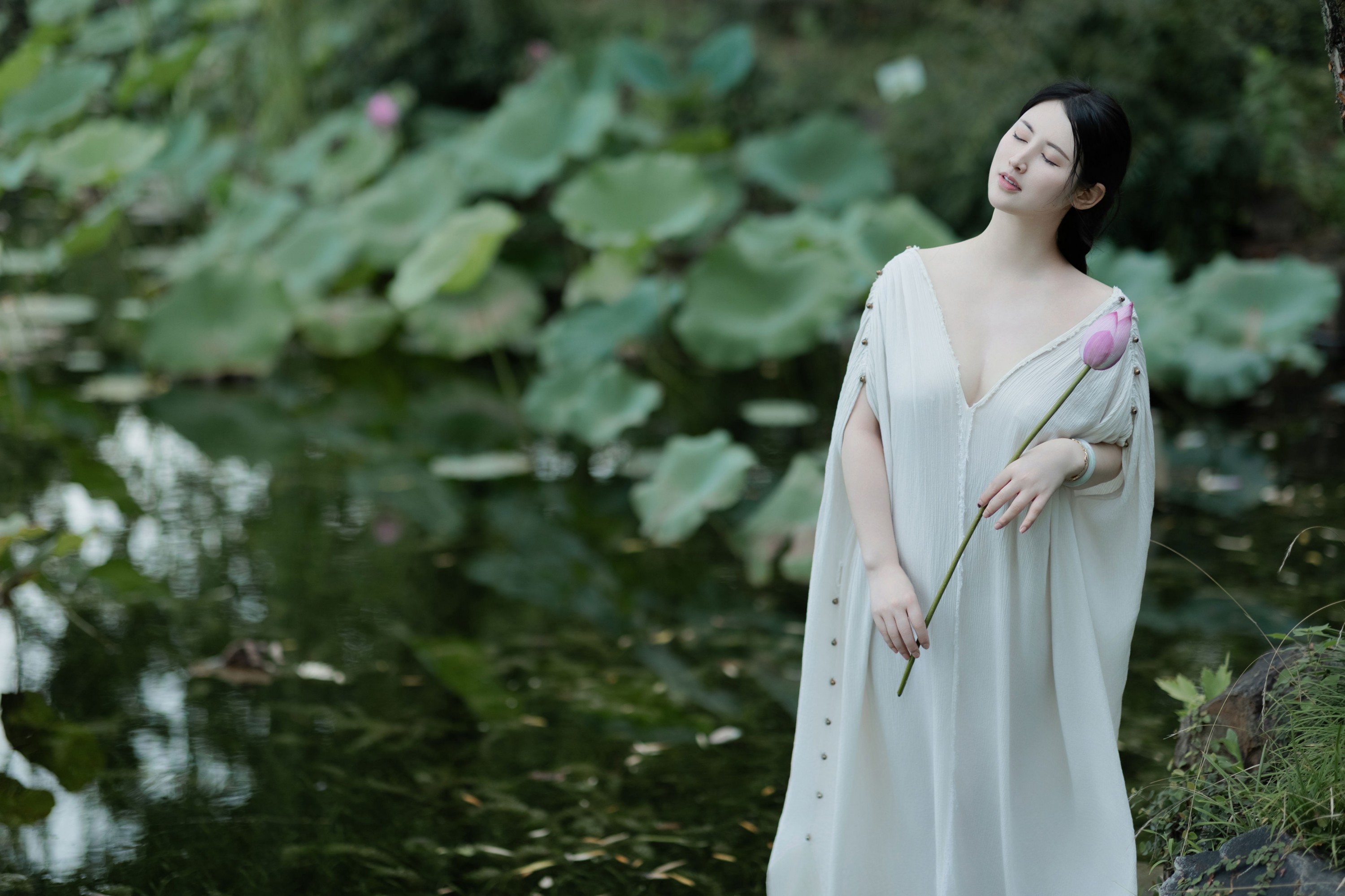 诗诗kiki – 《潮湿的夏天》[10P]