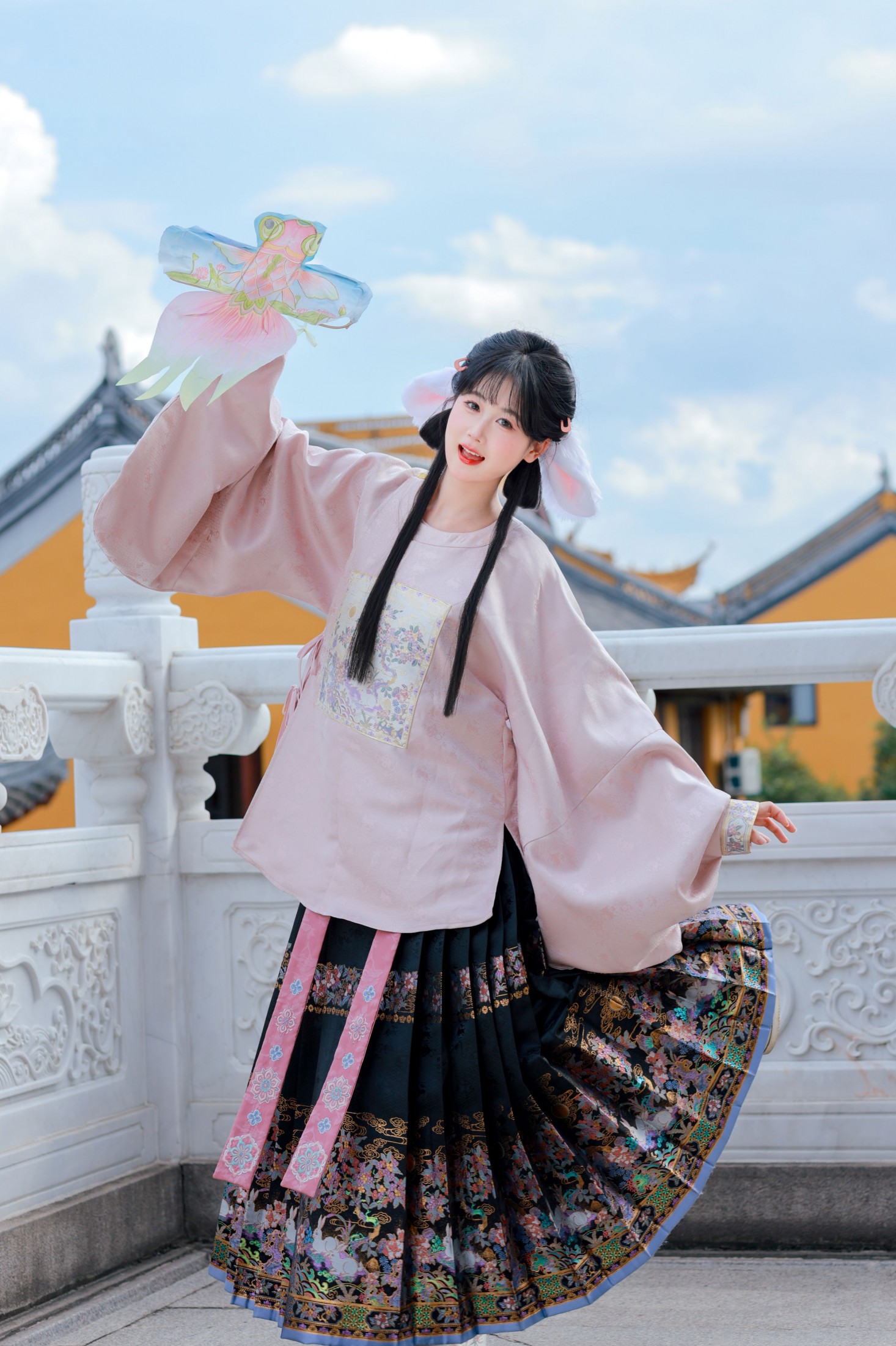 小鹅酱酱酱 – 《兔兔我又来人间过中秋了》[14P]