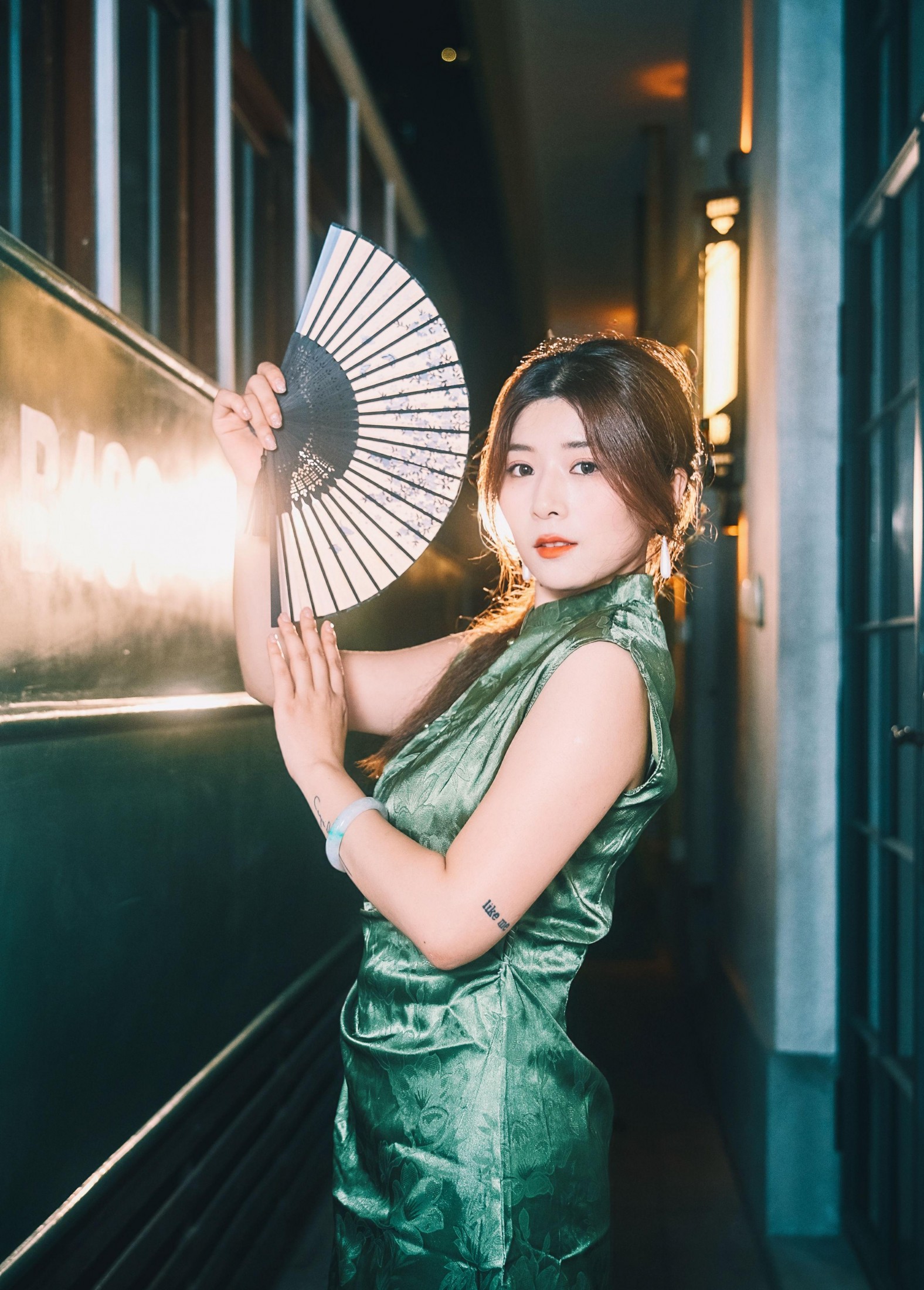 – 《酱园弄》[14P]