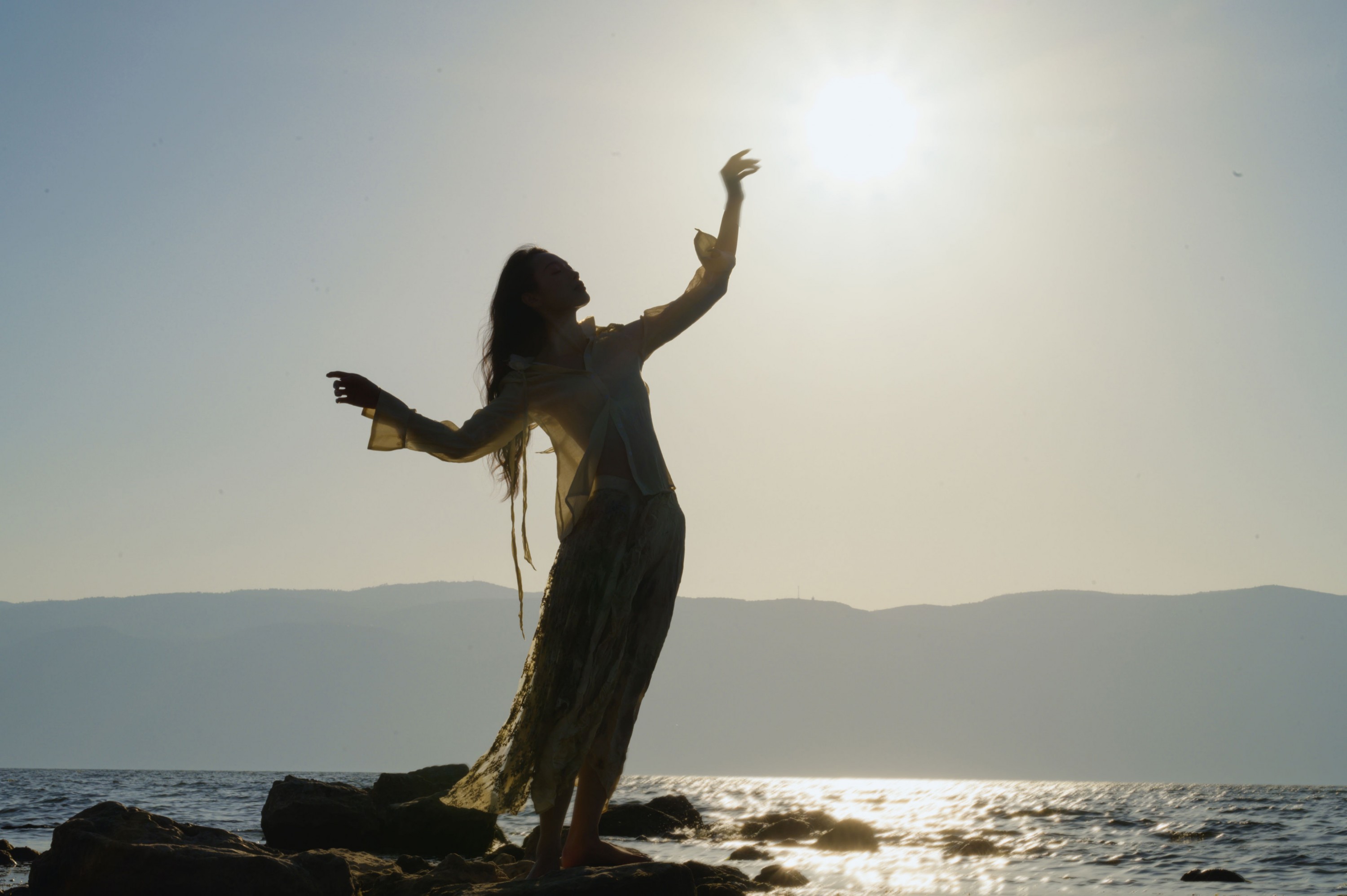 – 《洱海》[16P]