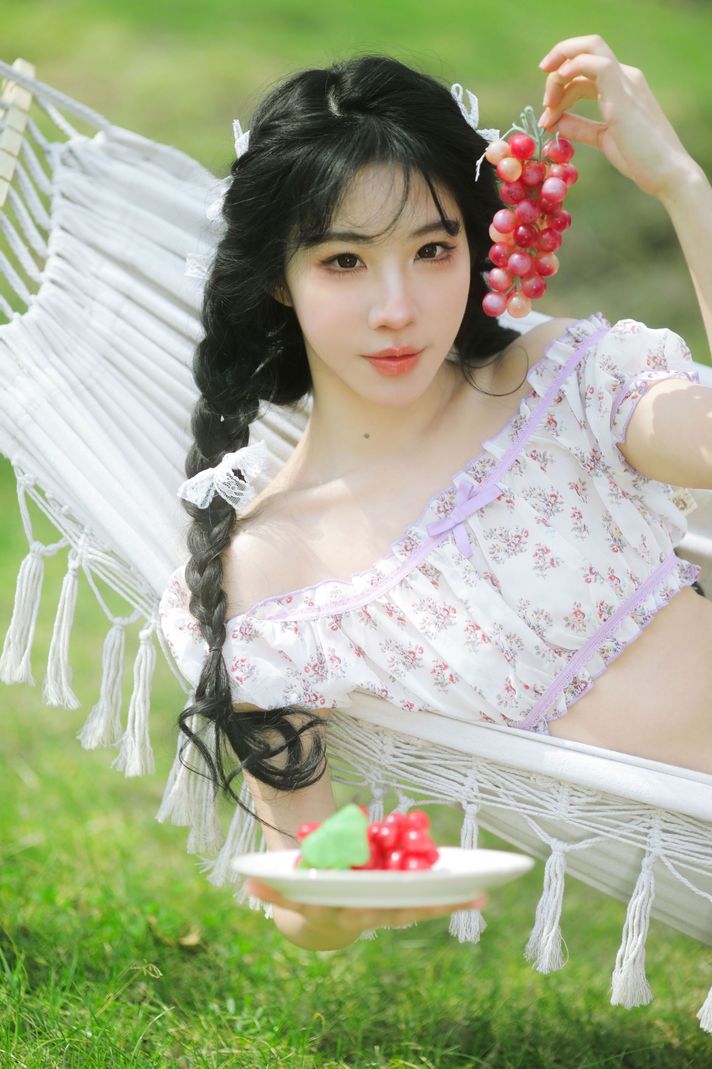 – 《她是春日》[13P]