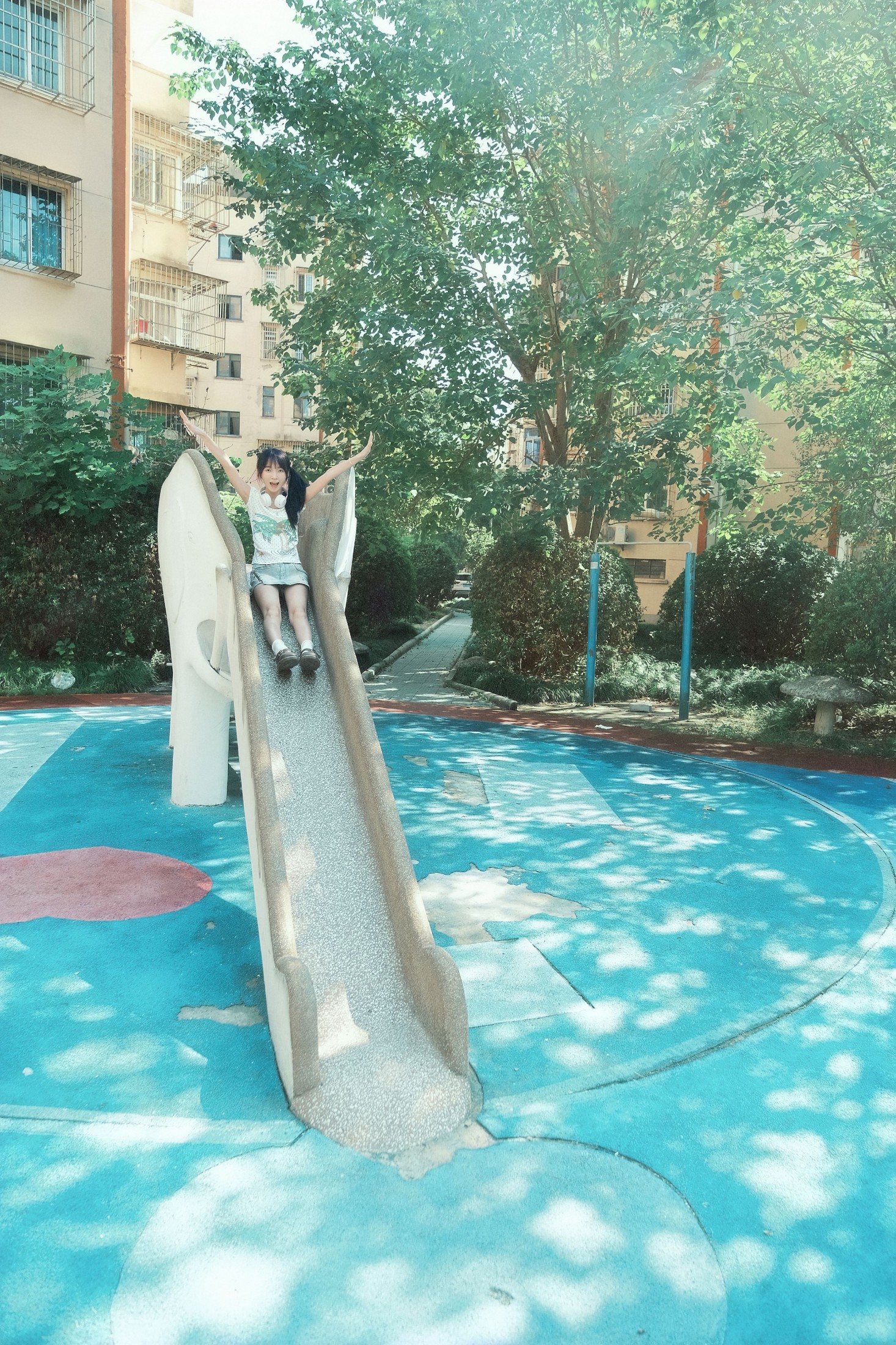 乌堆少女 – 《千禧年》[30P]