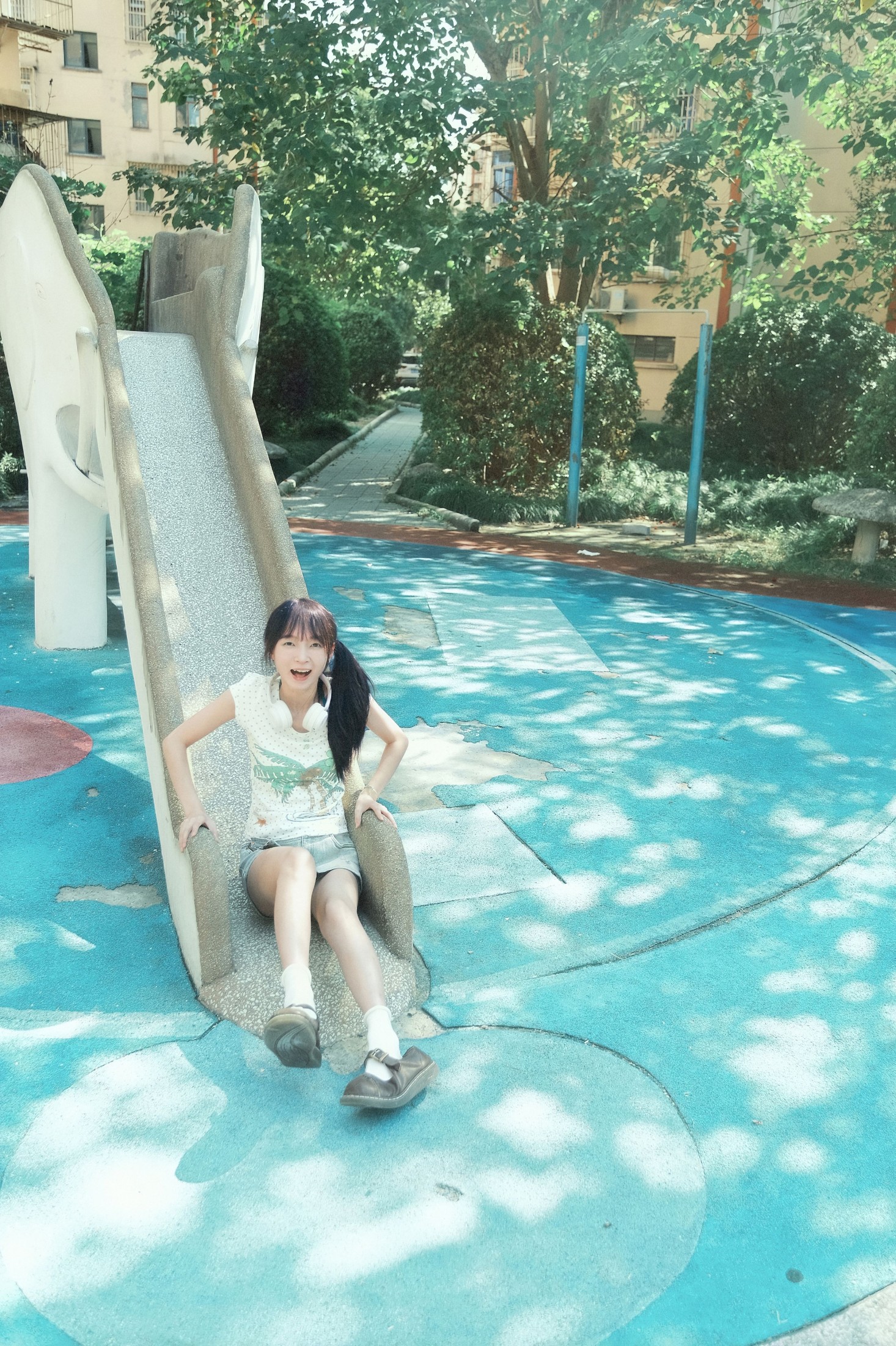 乌堆少女 – 《千禧年》[30P]