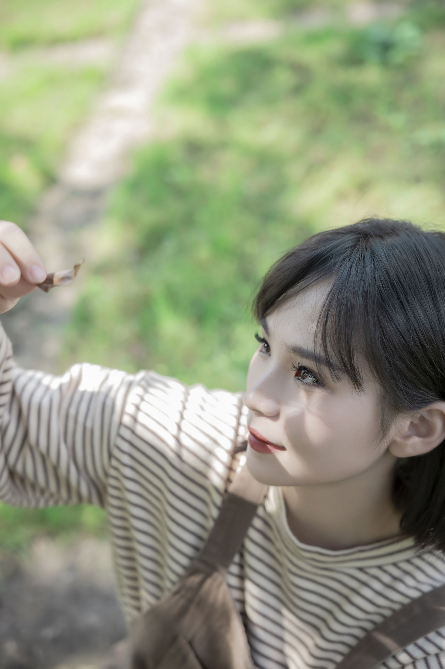 雪华 – 《秋天的治疗》[18P]