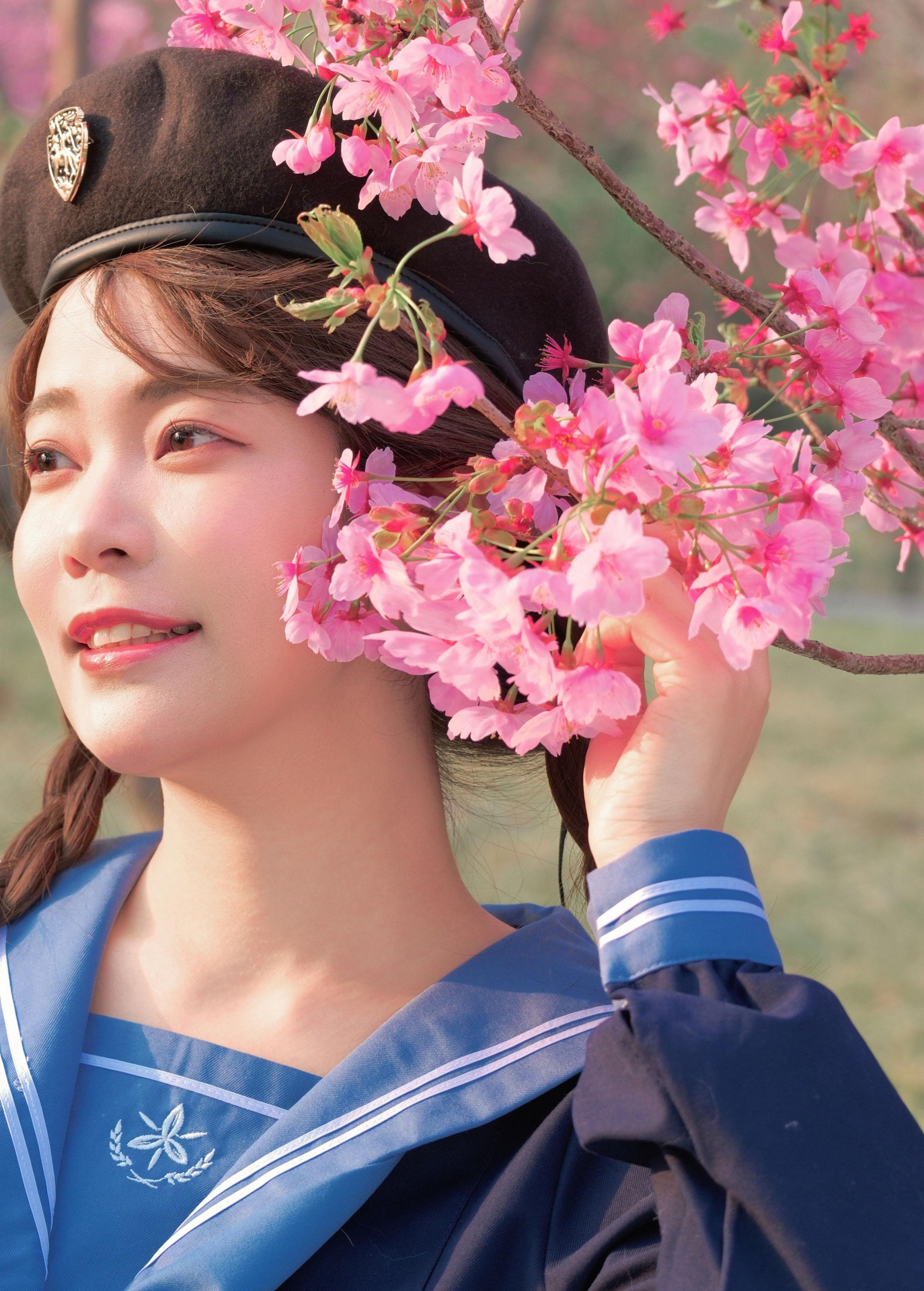 – 《早已不是樱花盛开的季节了》[16P]