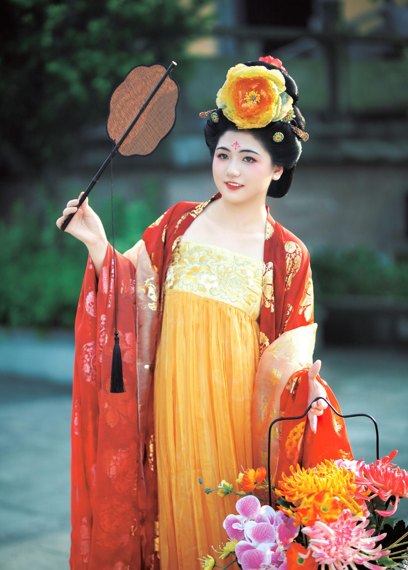 – 《国色芳华县主唐复原》[12P]