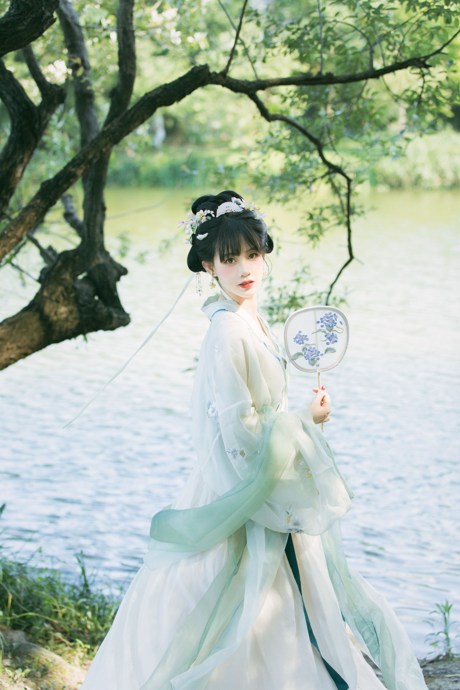 康渝茜Niki – 《夏早日初长，南风草木香》[28P]