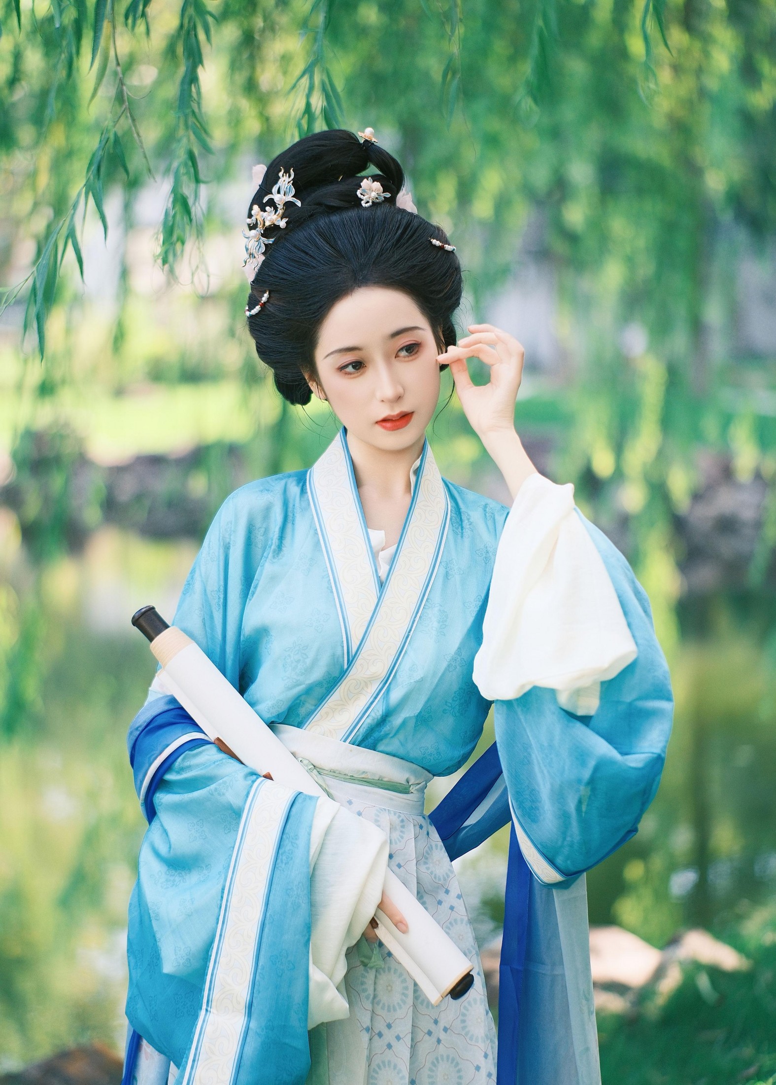 小何 – 《画中人》[54P]