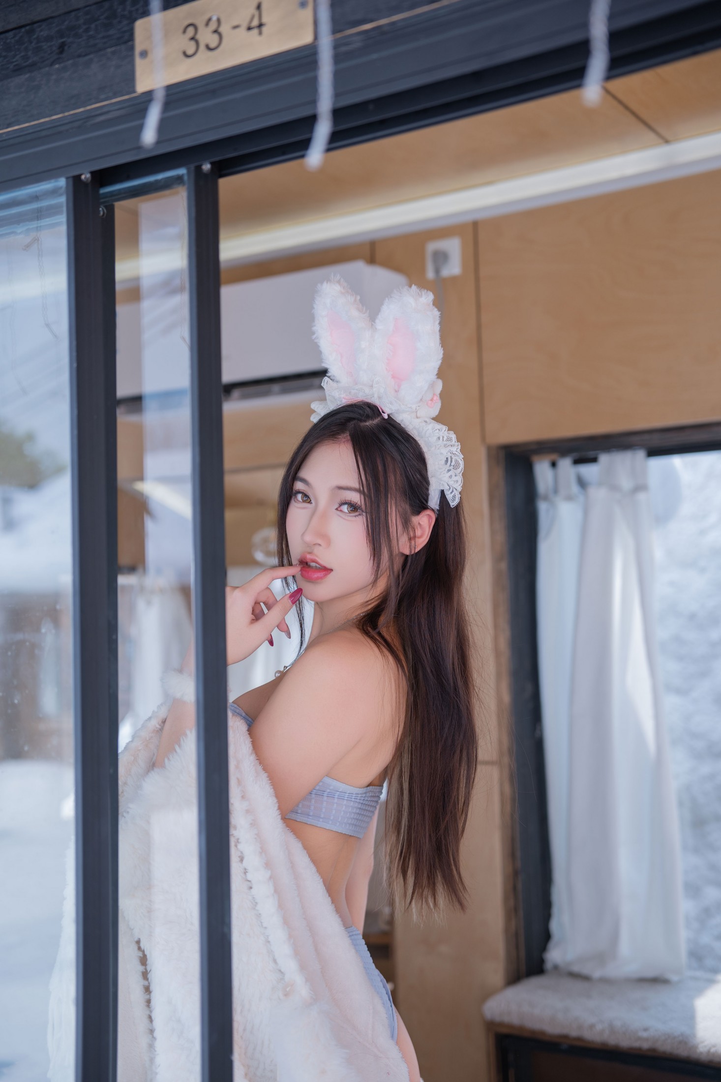 爱吃蛋糕的小音 – 《冰雪狂想》[54P]