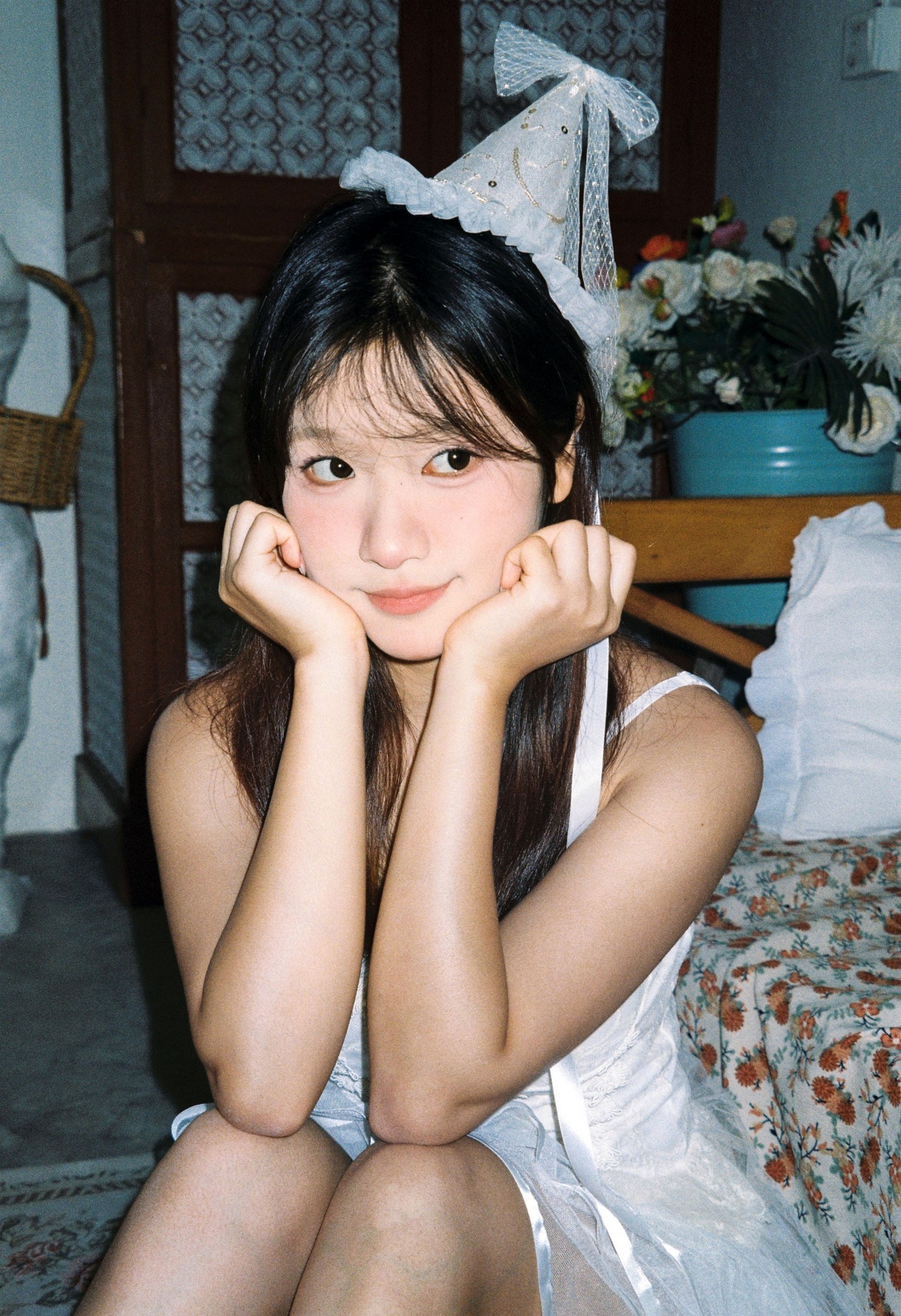 沐沐（约拍 – 《慢慢》[13P]