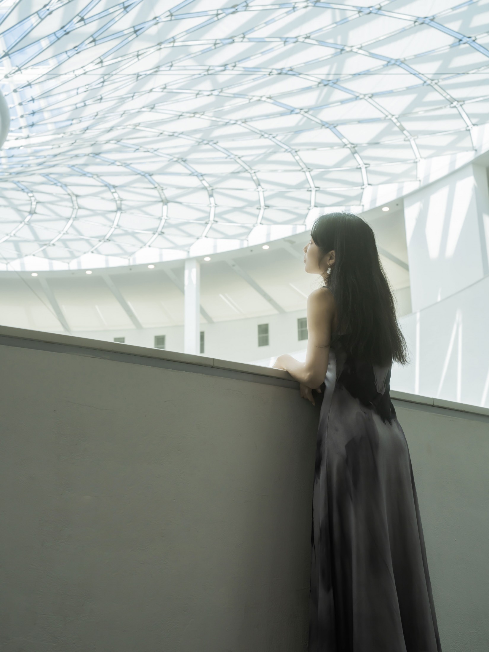 – 《灰白之光》[21P]