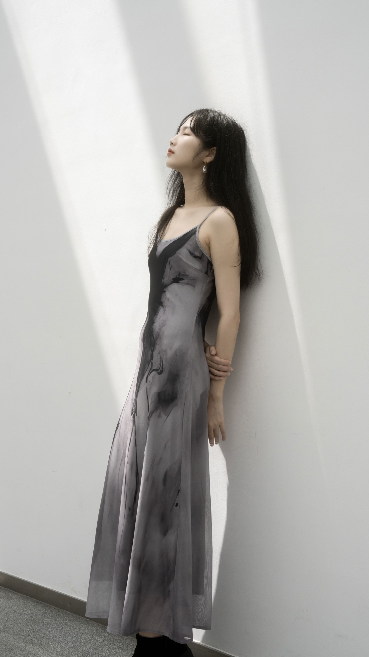 – 《灰白之光》[21P]