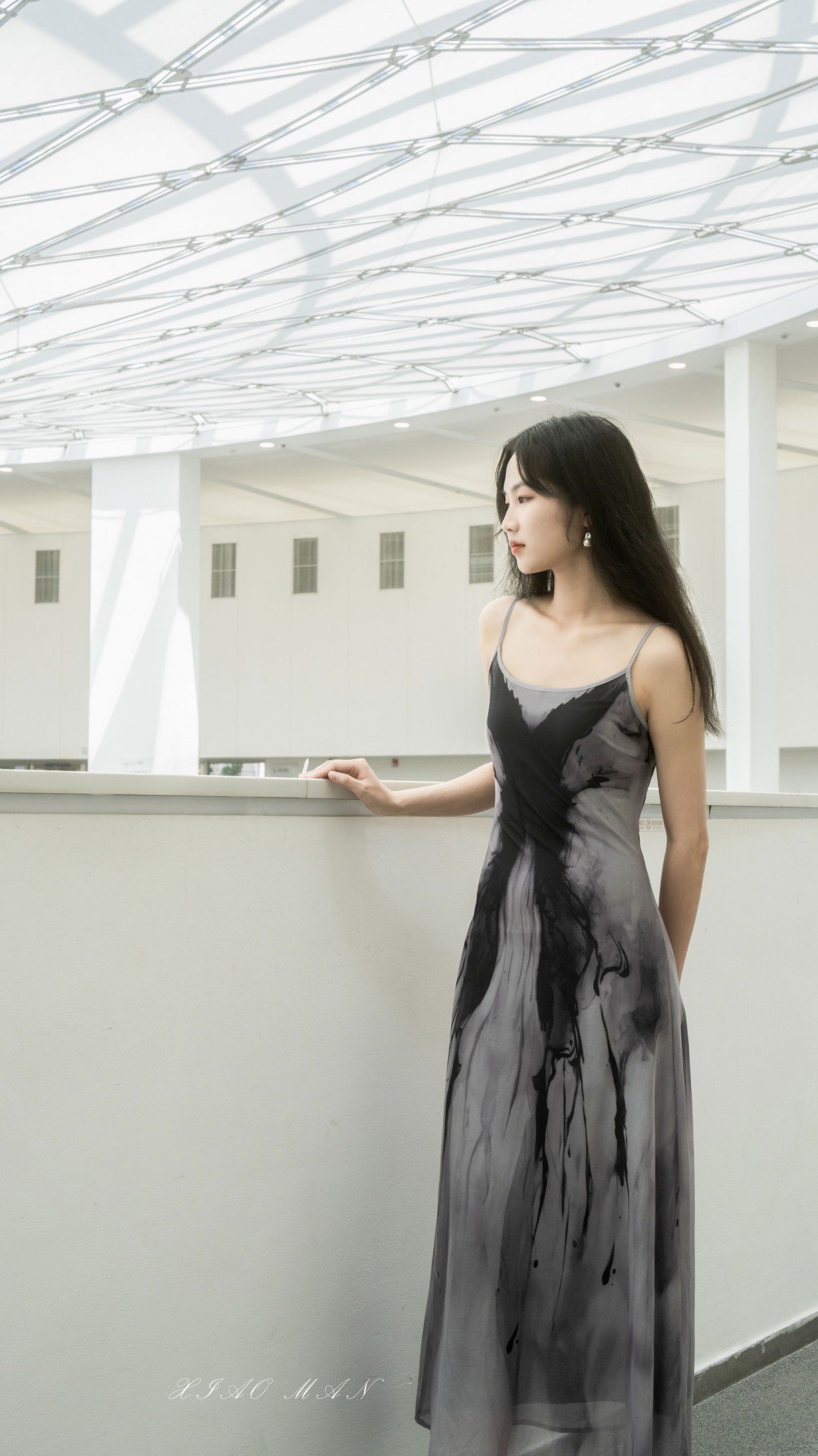 – 《灰白之光》[21P]