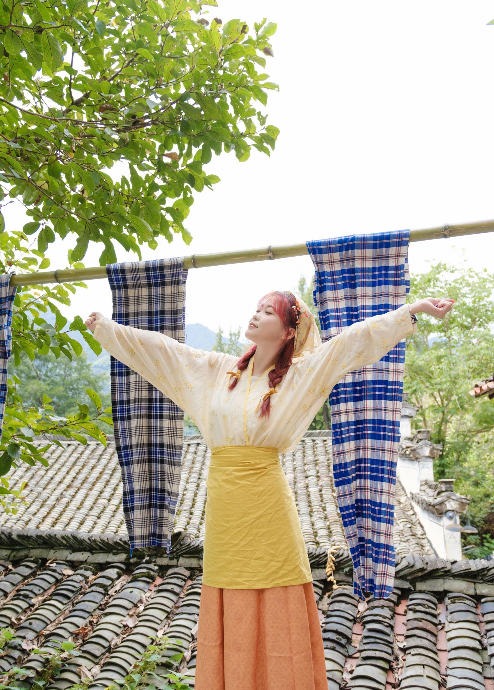 刘兆伦 – 《橙色的小女孩》[17P]