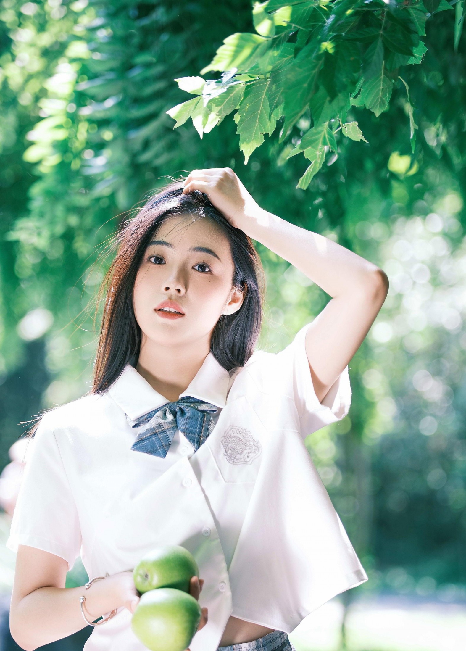 爱吃辣条的小新 – 《青苹果的味道》[32P]