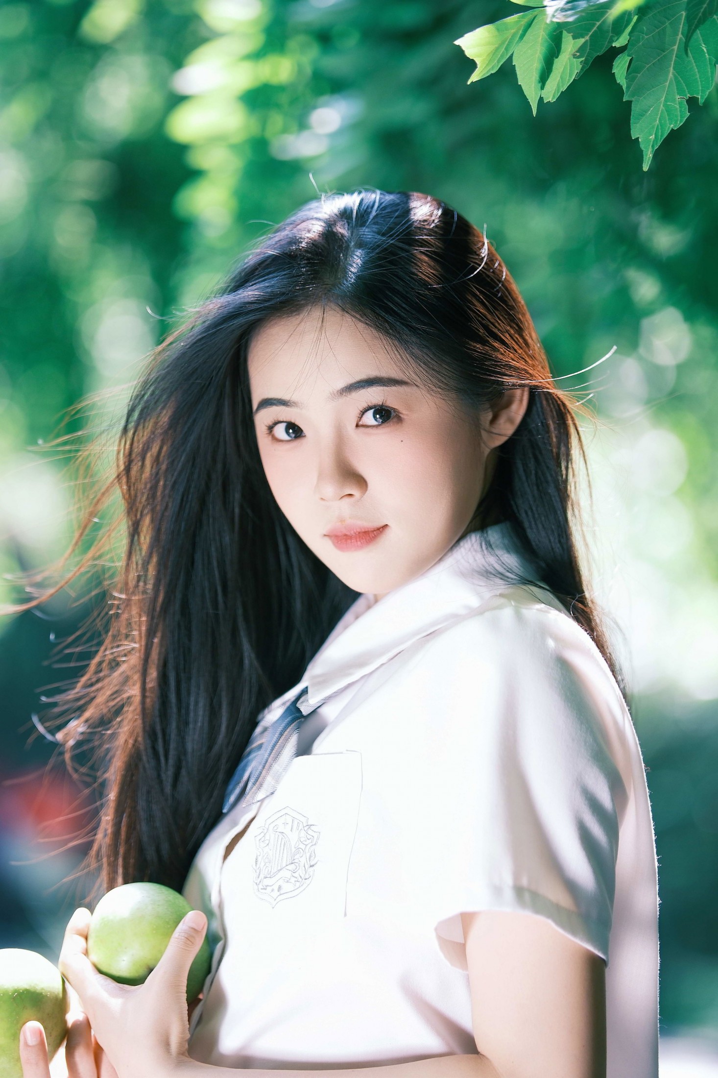 爱吃辣条的小新 – 《青苹果的味道》[32P]