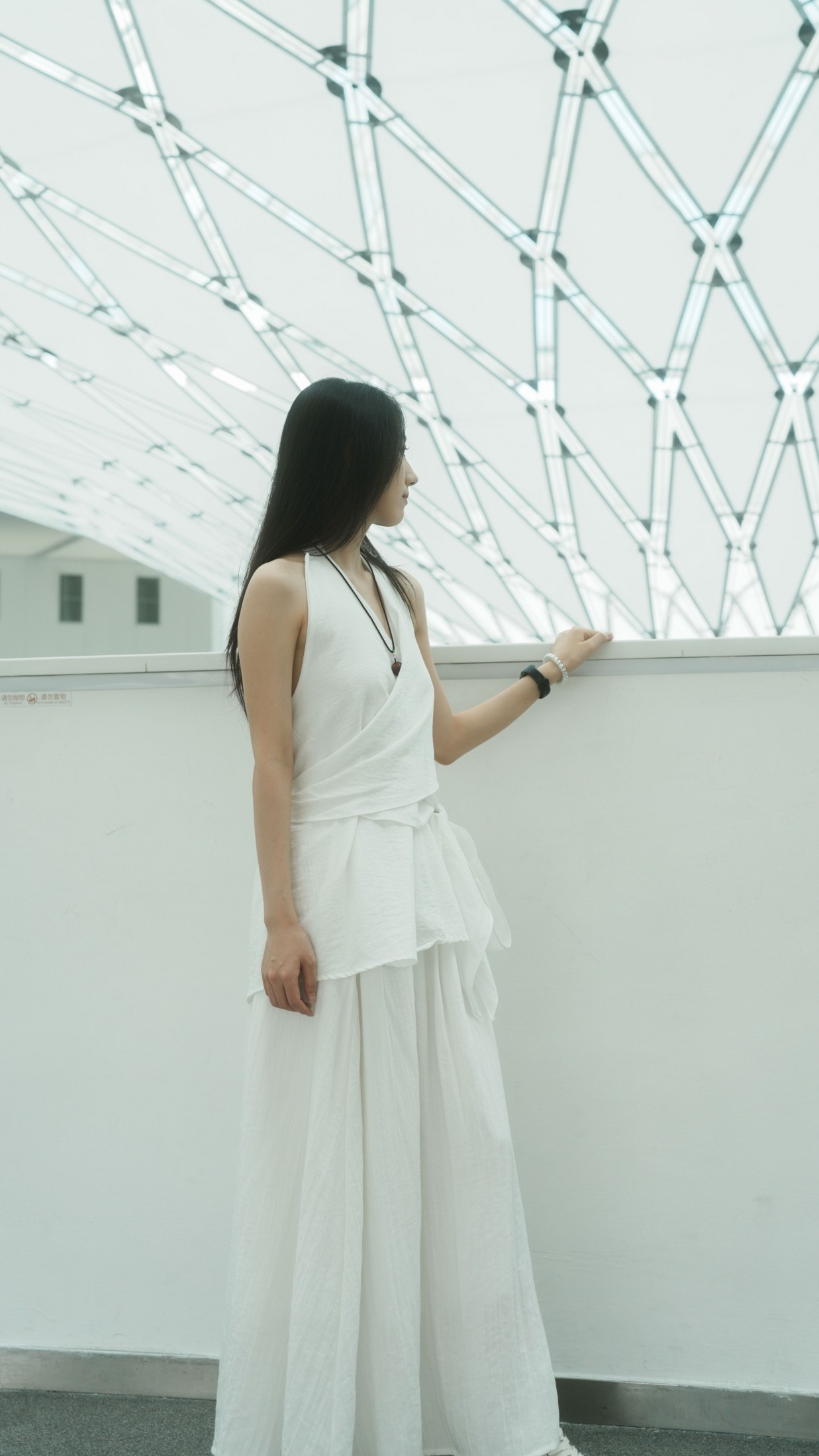 瑞瑞 – 《极致光影与白色倩影》[36P]