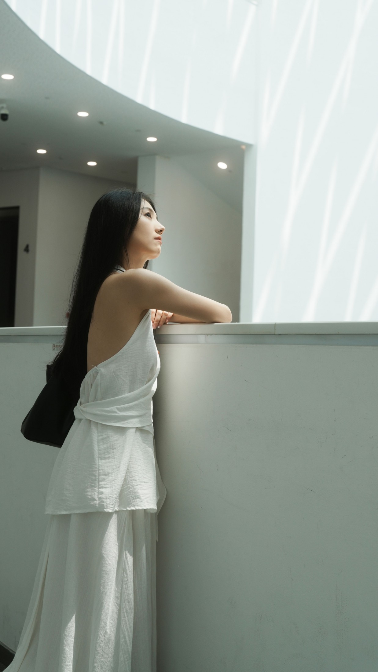 瑞瑞 – 《极致光影与白色倩影》[36P]