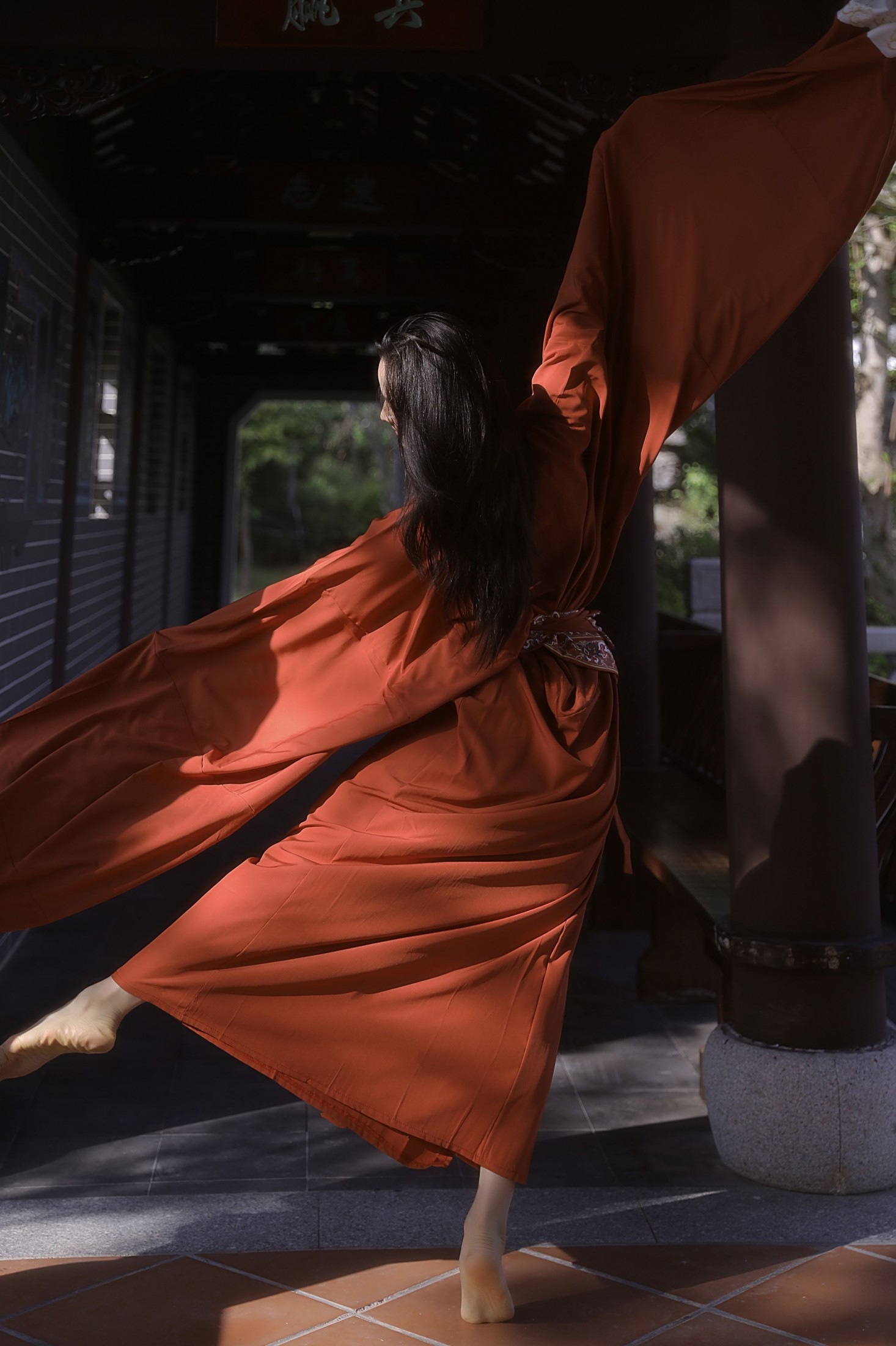 慧慧 – 《一袭红衣尽风华》[9P]