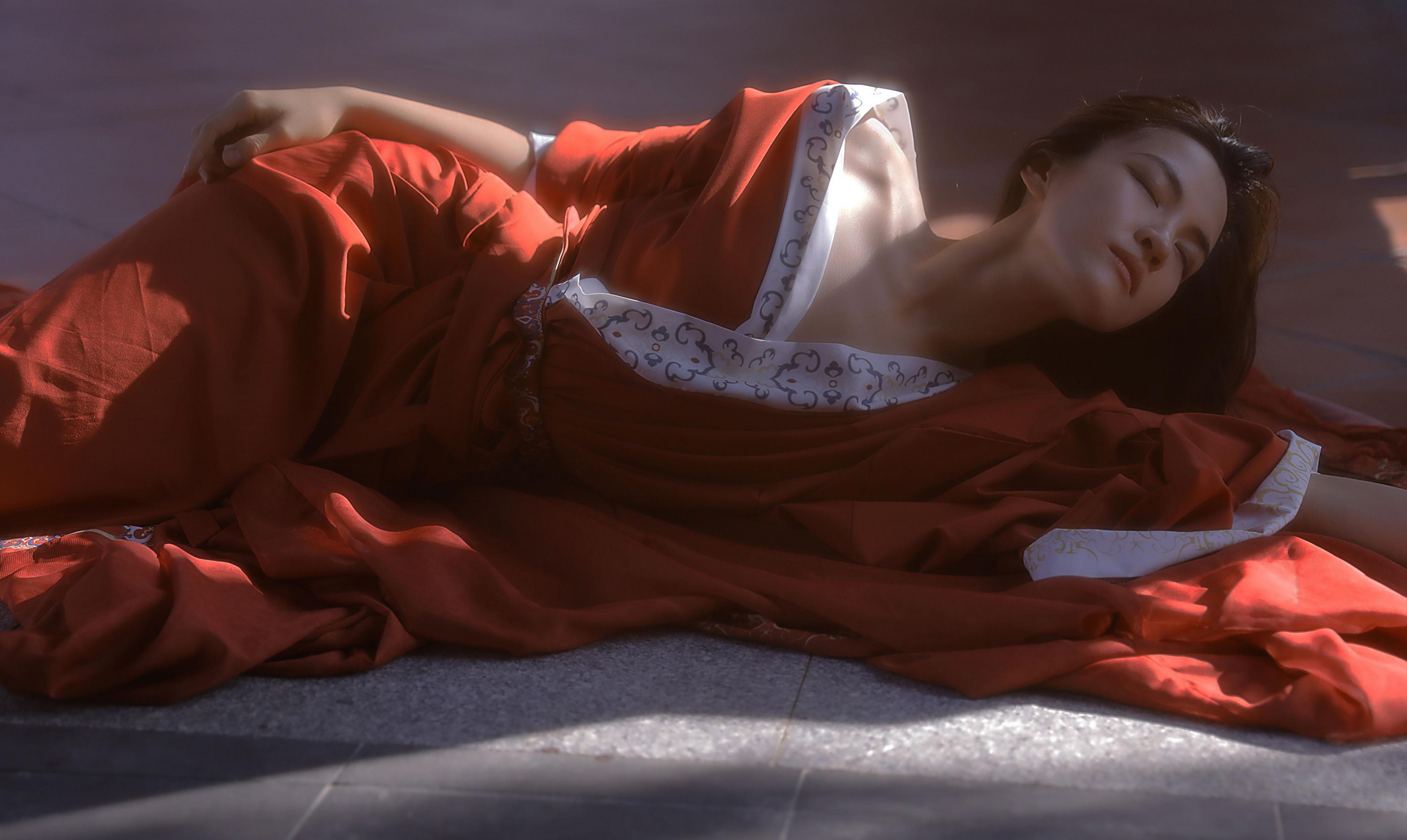 慧慧 – 《一袭红衣尽风华》[9P]