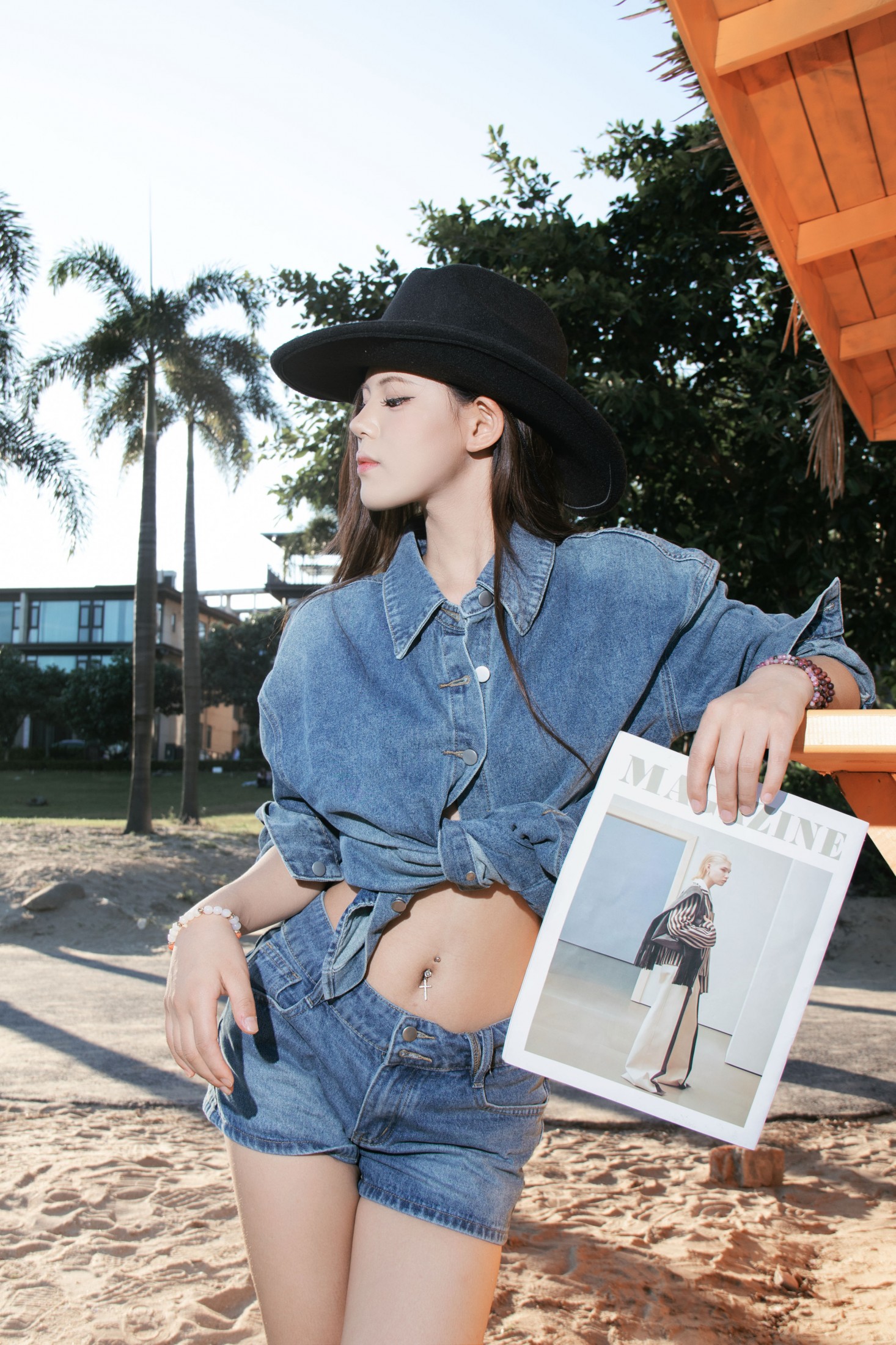 小媛大王 – 《牛仔》[10P]