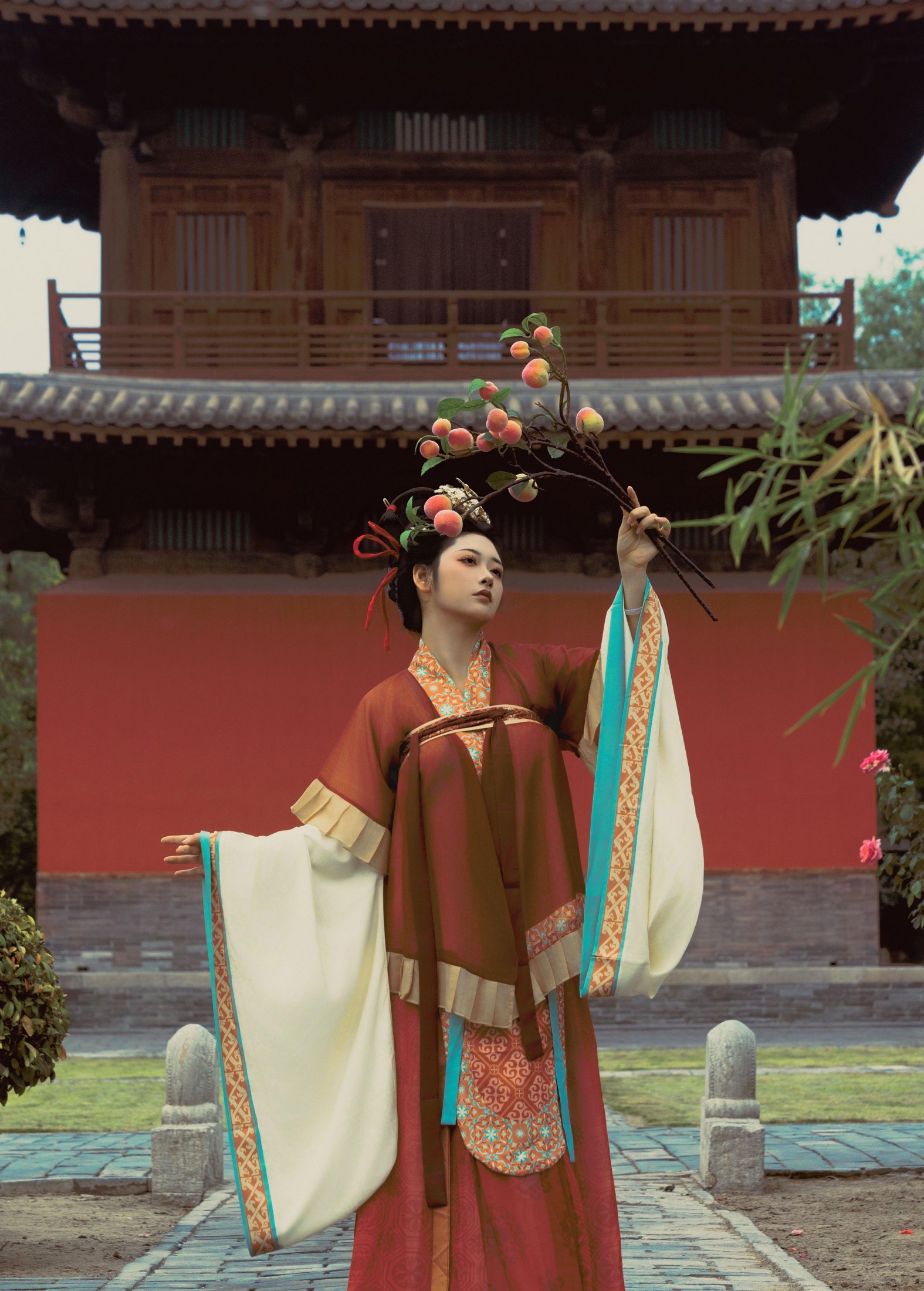 哎呀白爱拍照 – 《秋游古寺》[32P]