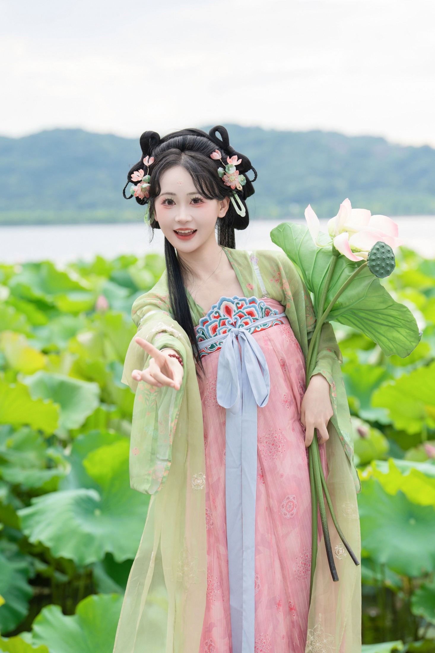 湫一只岁岁 – 《西湖美景》[63P]